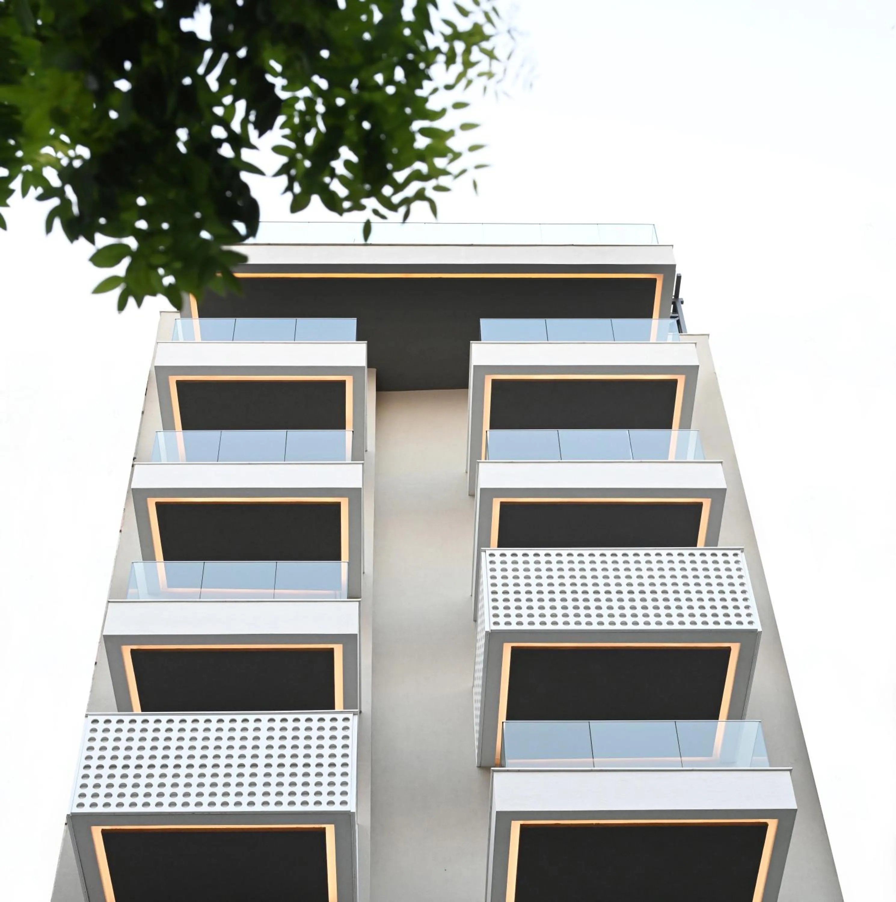 Property building in Icon Central SKG