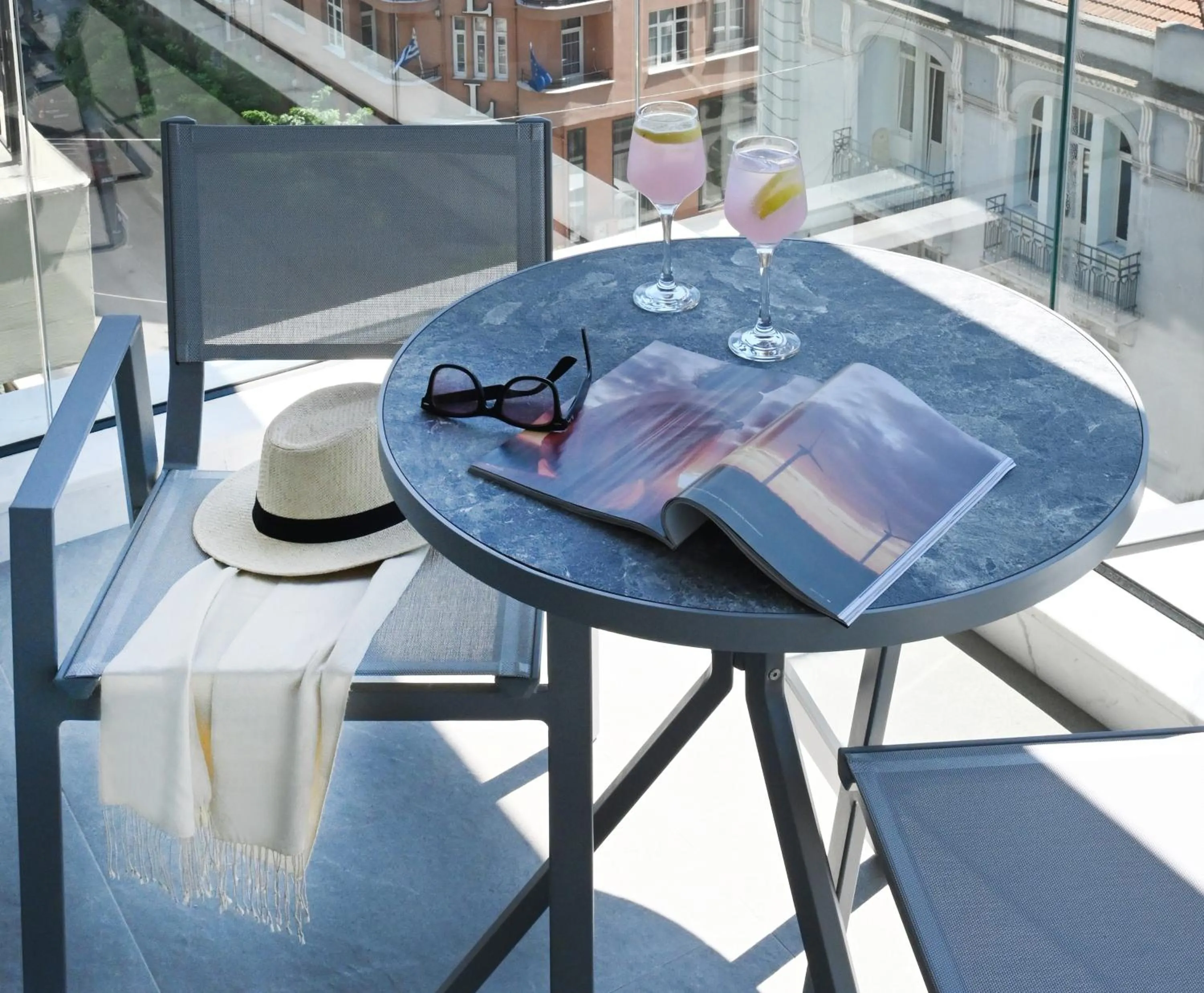 Day in Icon Central SKG