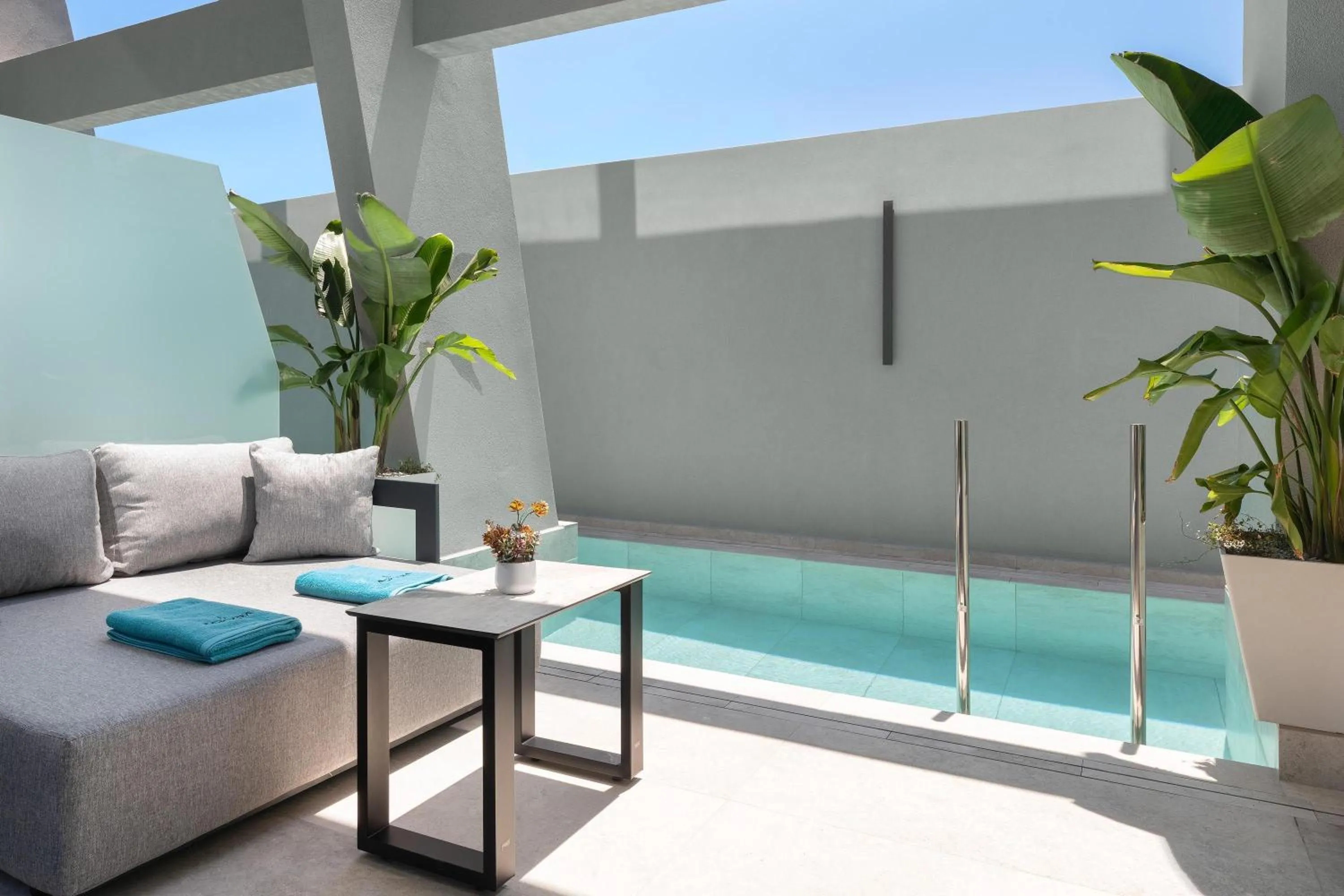 Seating area in Agkyra Hotel