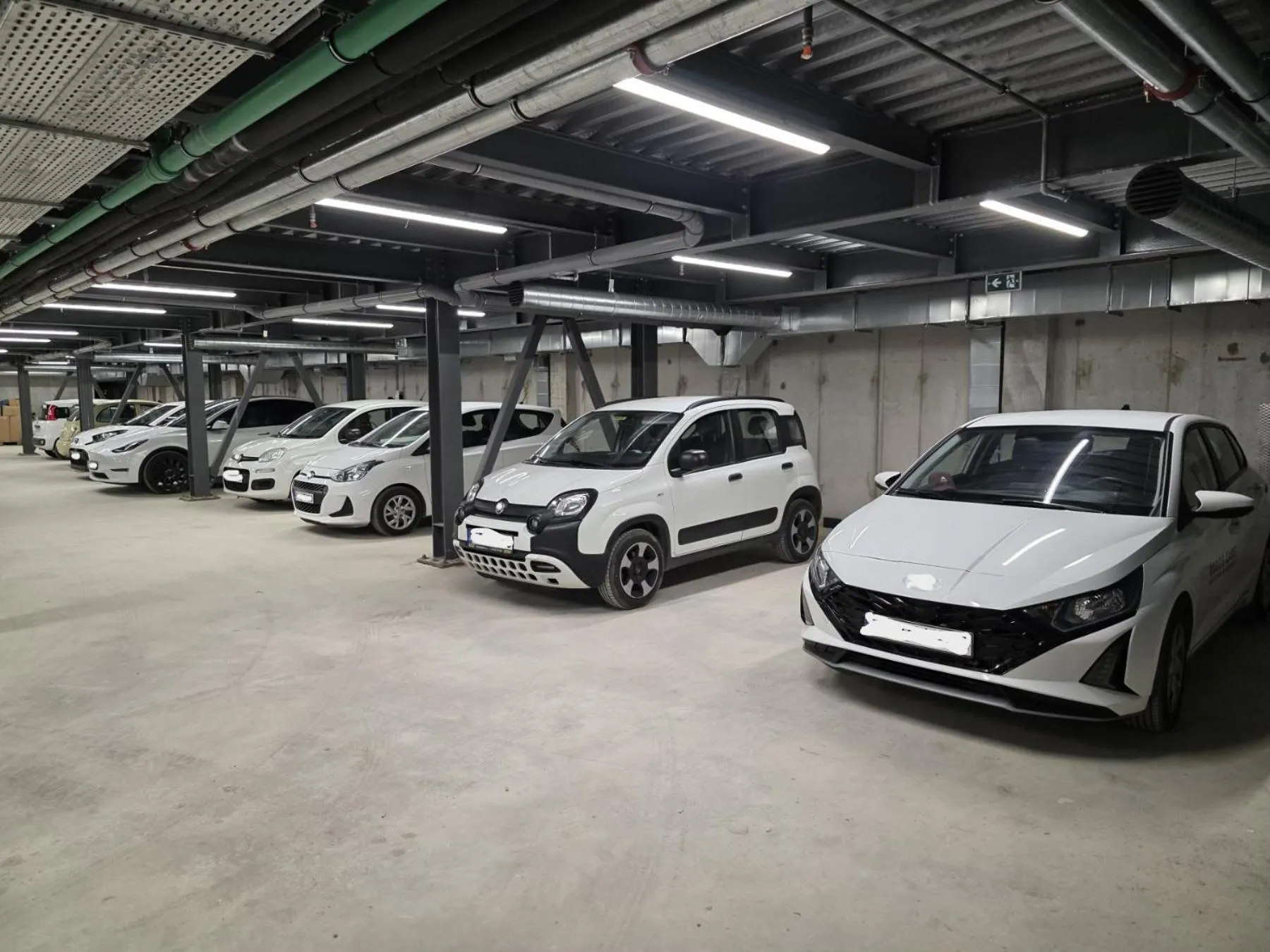 Parking in Agkyra Hotel