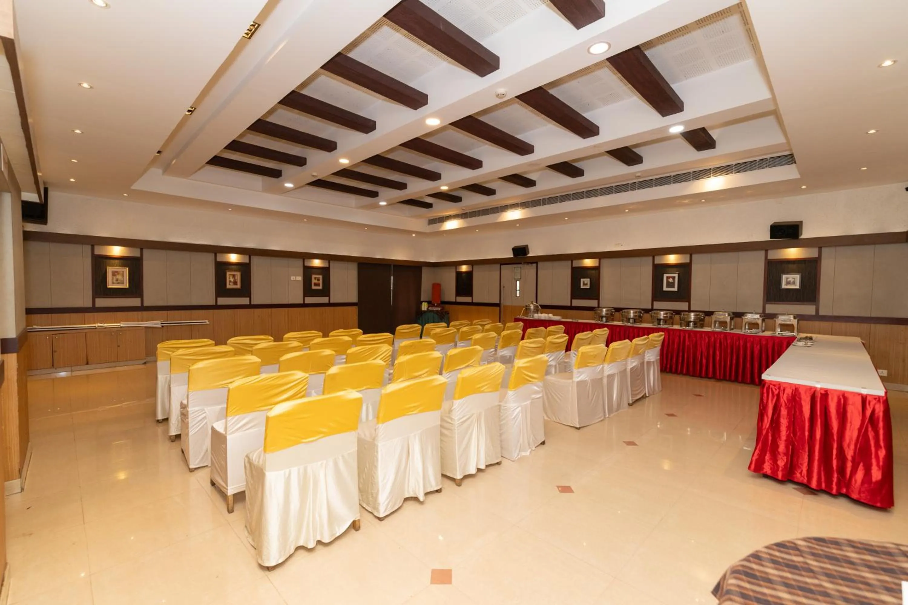 Meeting/conference room in Hotel Luciya Palace