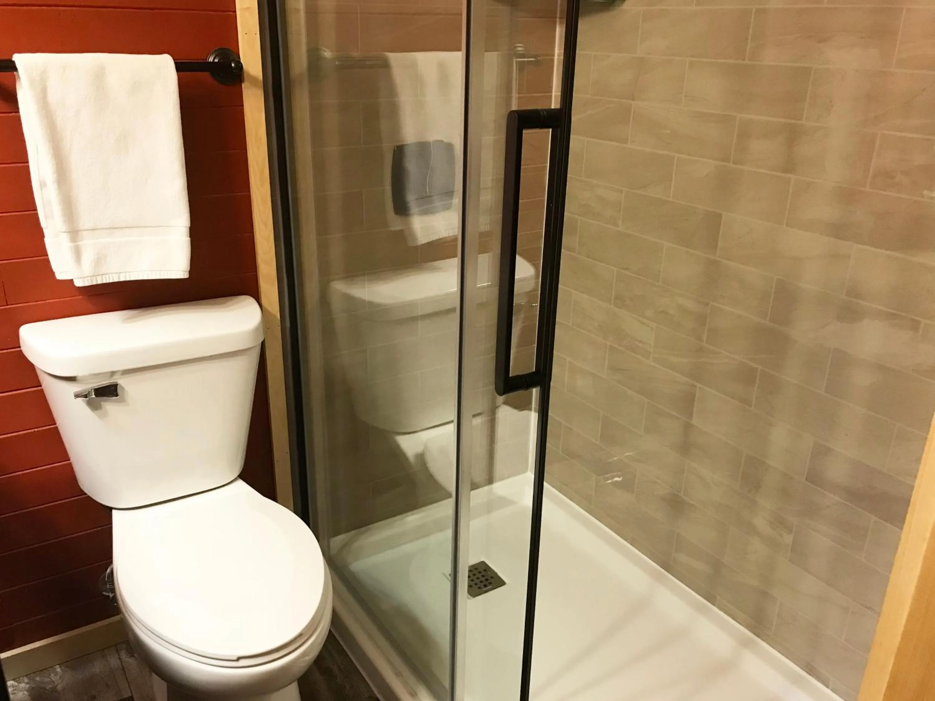 Shower in Copper River Inn