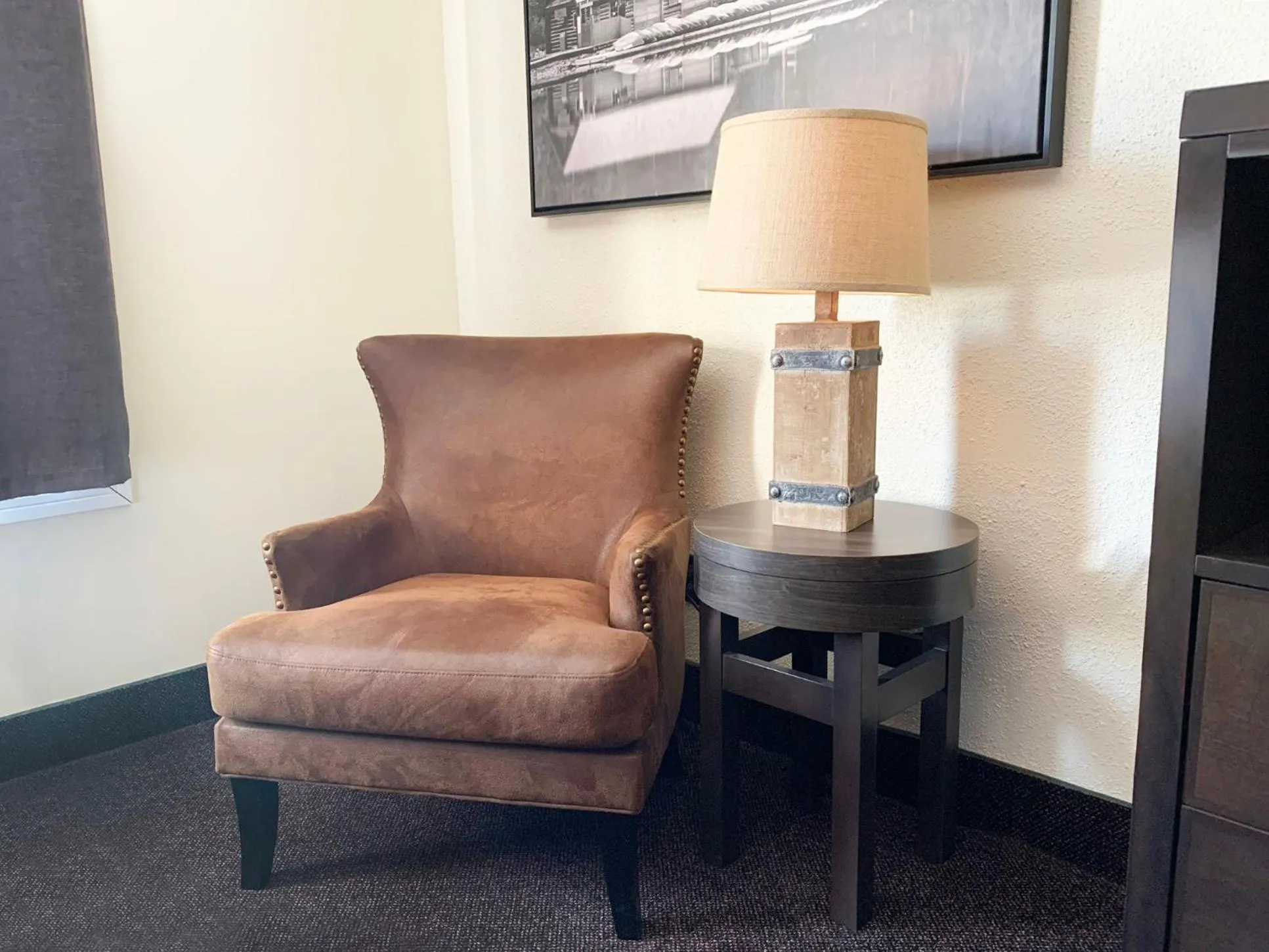 Decorative detail in Copper River Inn