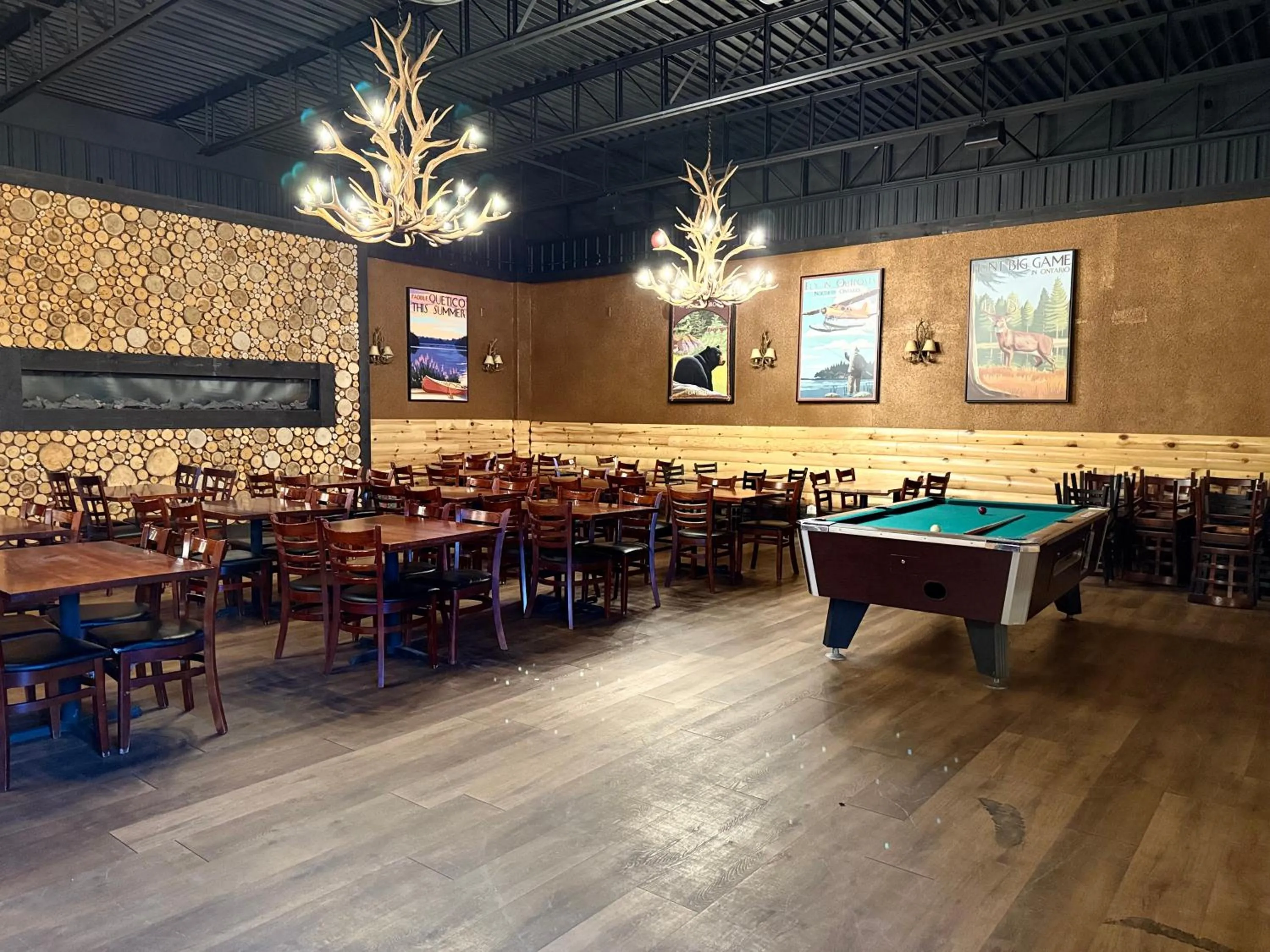 Billiard in Quality Inn Fort Frances