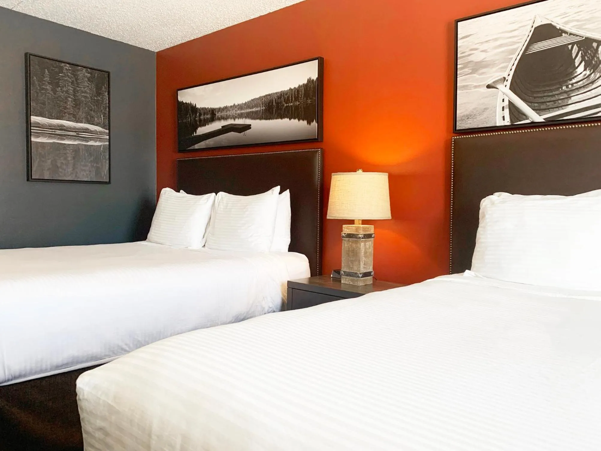 Bed in Copper River Inn