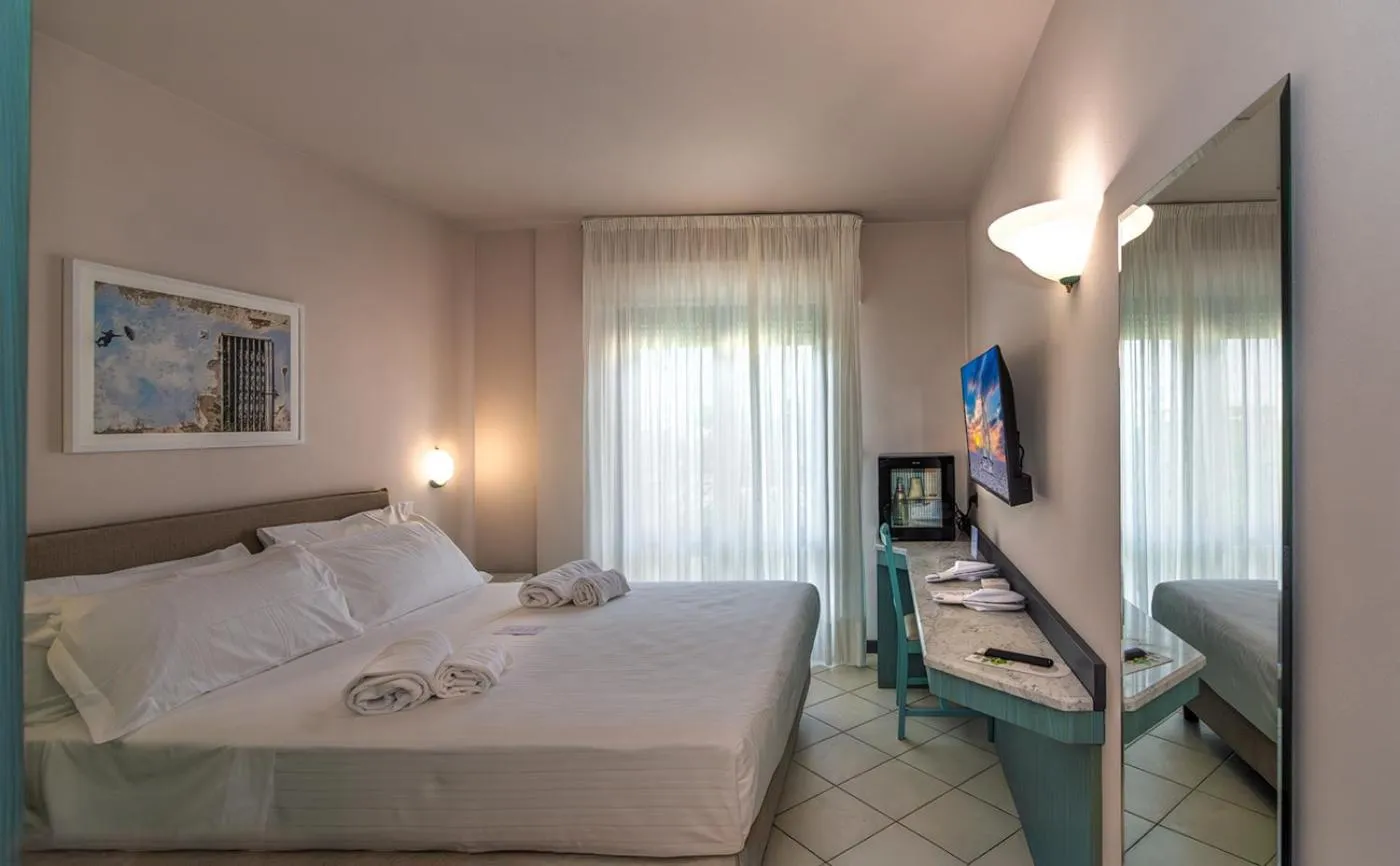 Bed in Hotel Harmony-Smile