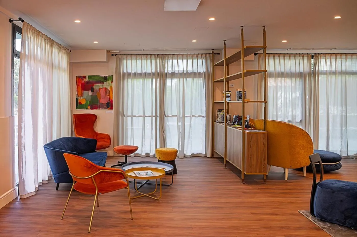 Living room in Hotel Harmony-Smile