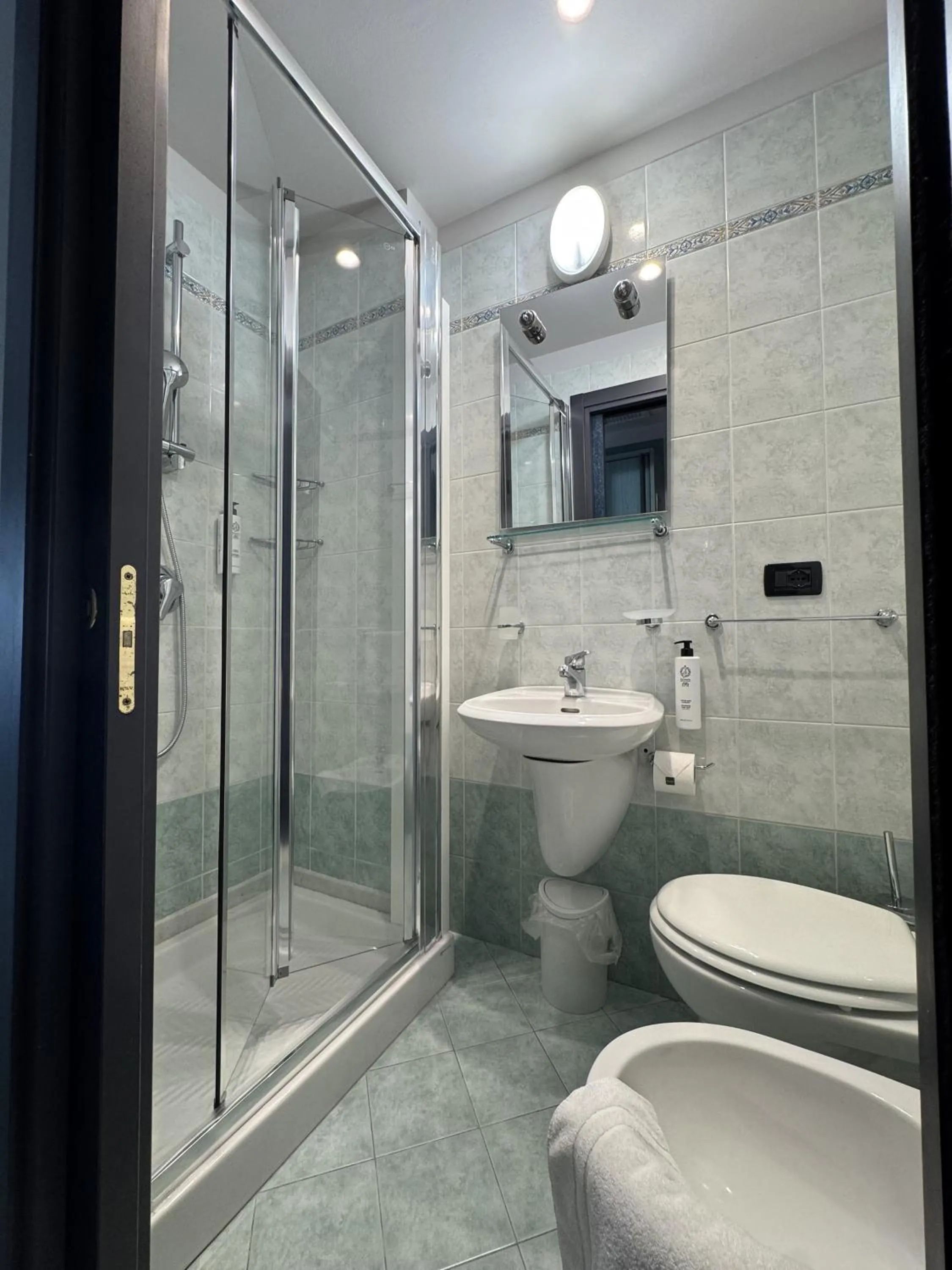 Bathroom in Hotel Harmony-Smile