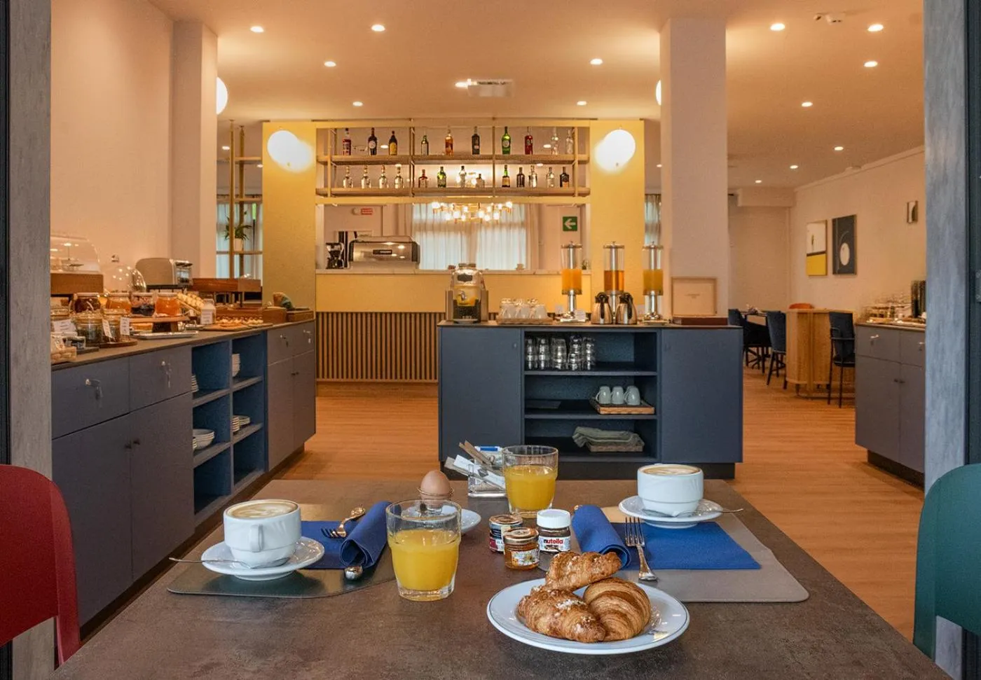 Breakfast in Hotel Harmony-Smile