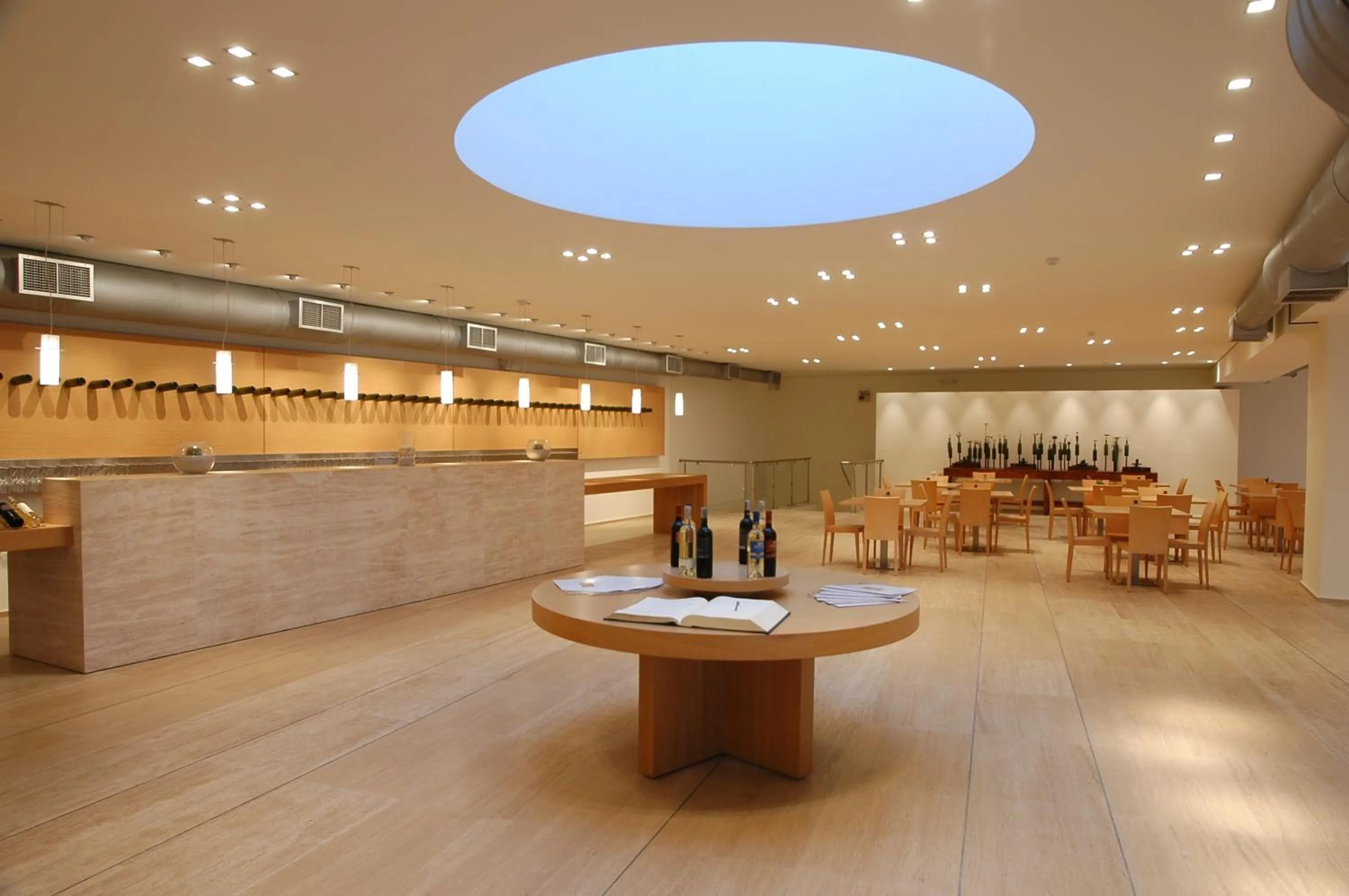 Meals in Scalarea Estate Residences