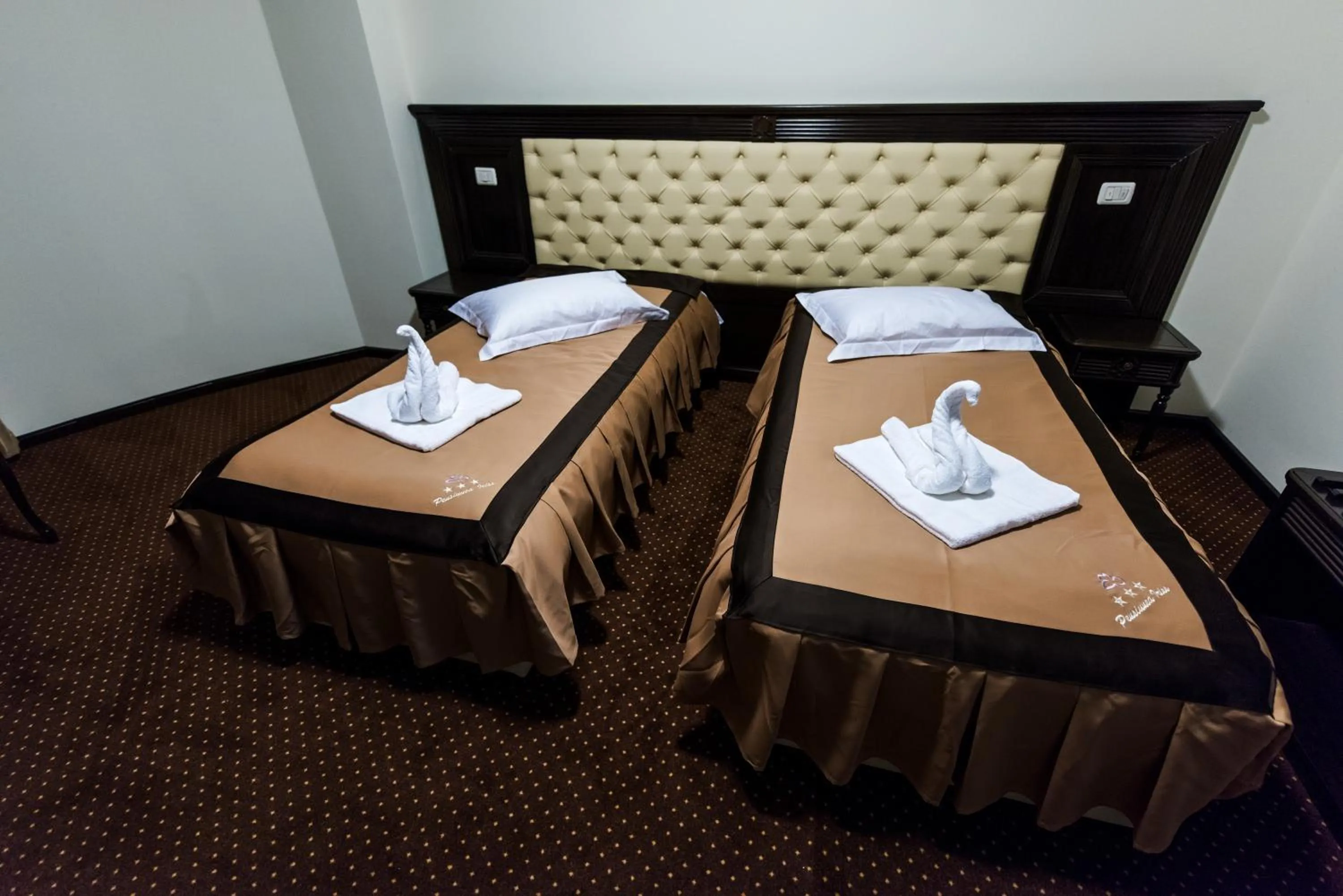 Bed in Pensiunea Iriss