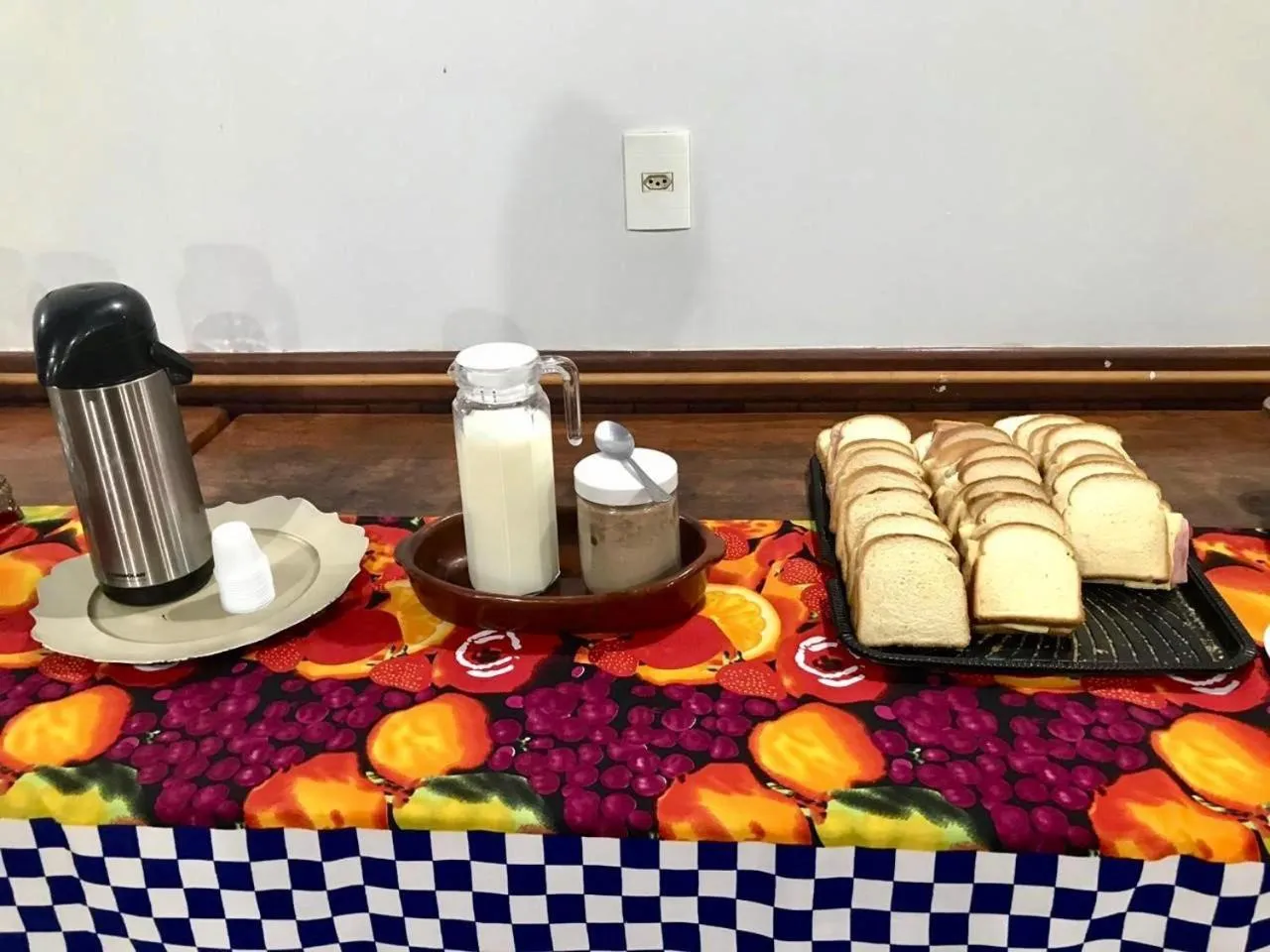 Meals in Acapu Hotel