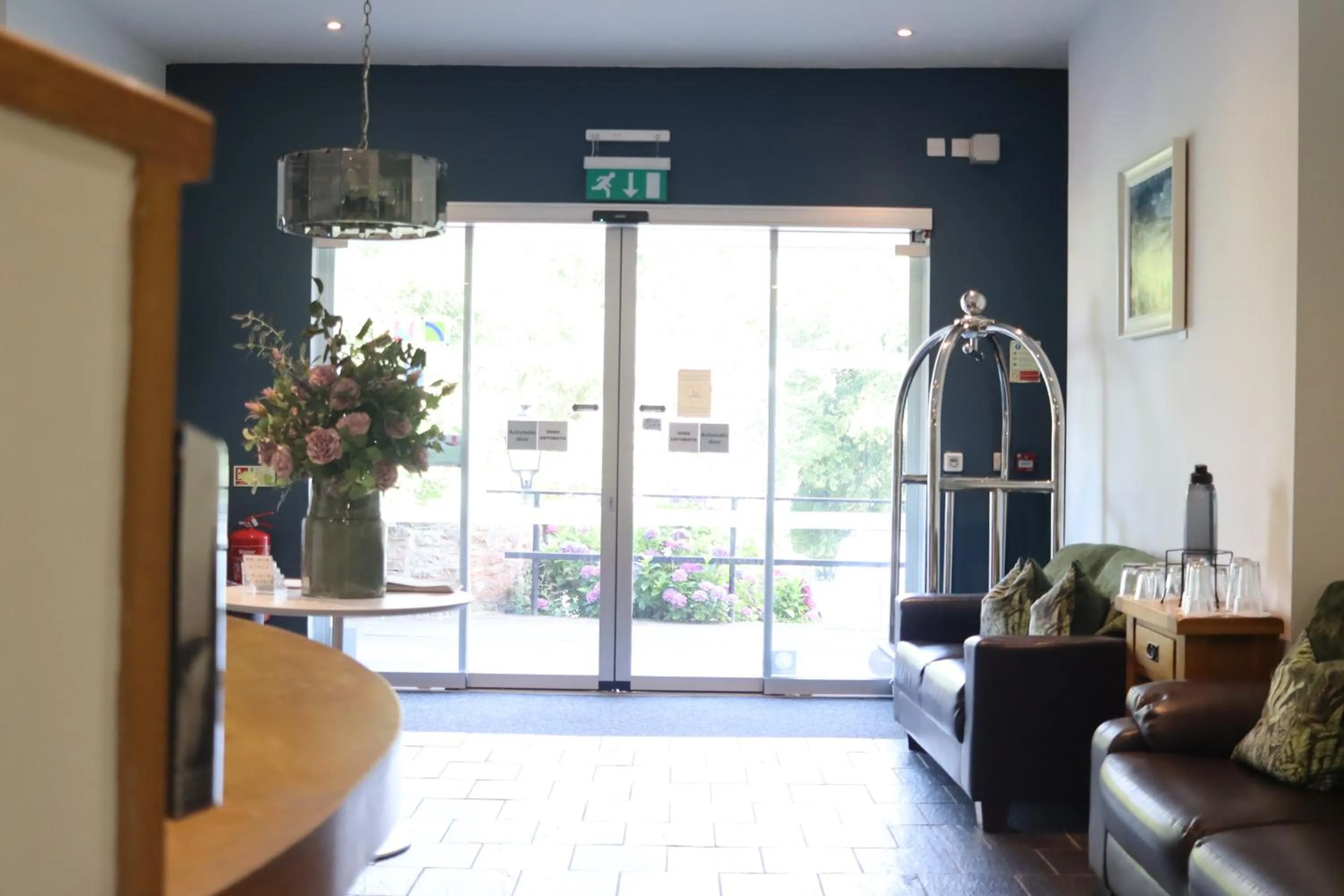 Lobby or reception in Gwesty Seren Hotel