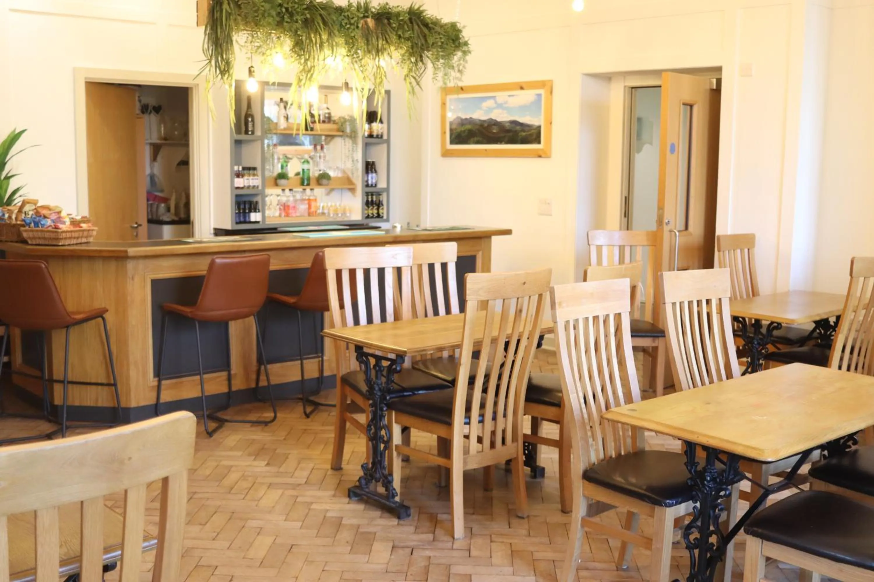 Lounge or bar in Gwesty Seren Hotel