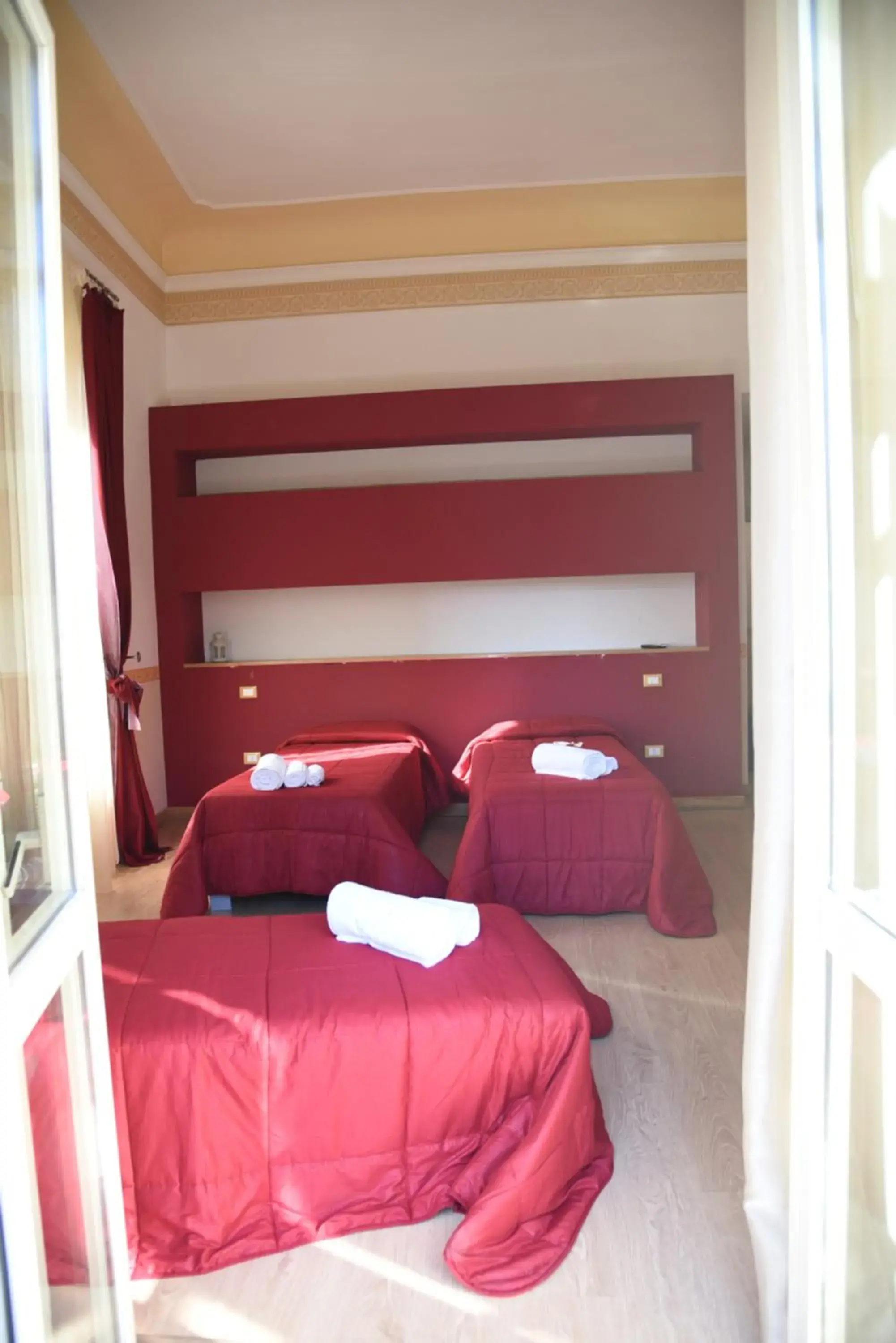 Classic Triple Room - single occupancy in B&B The Queens Classic Triple Room - single occupancy in B&B The Queens