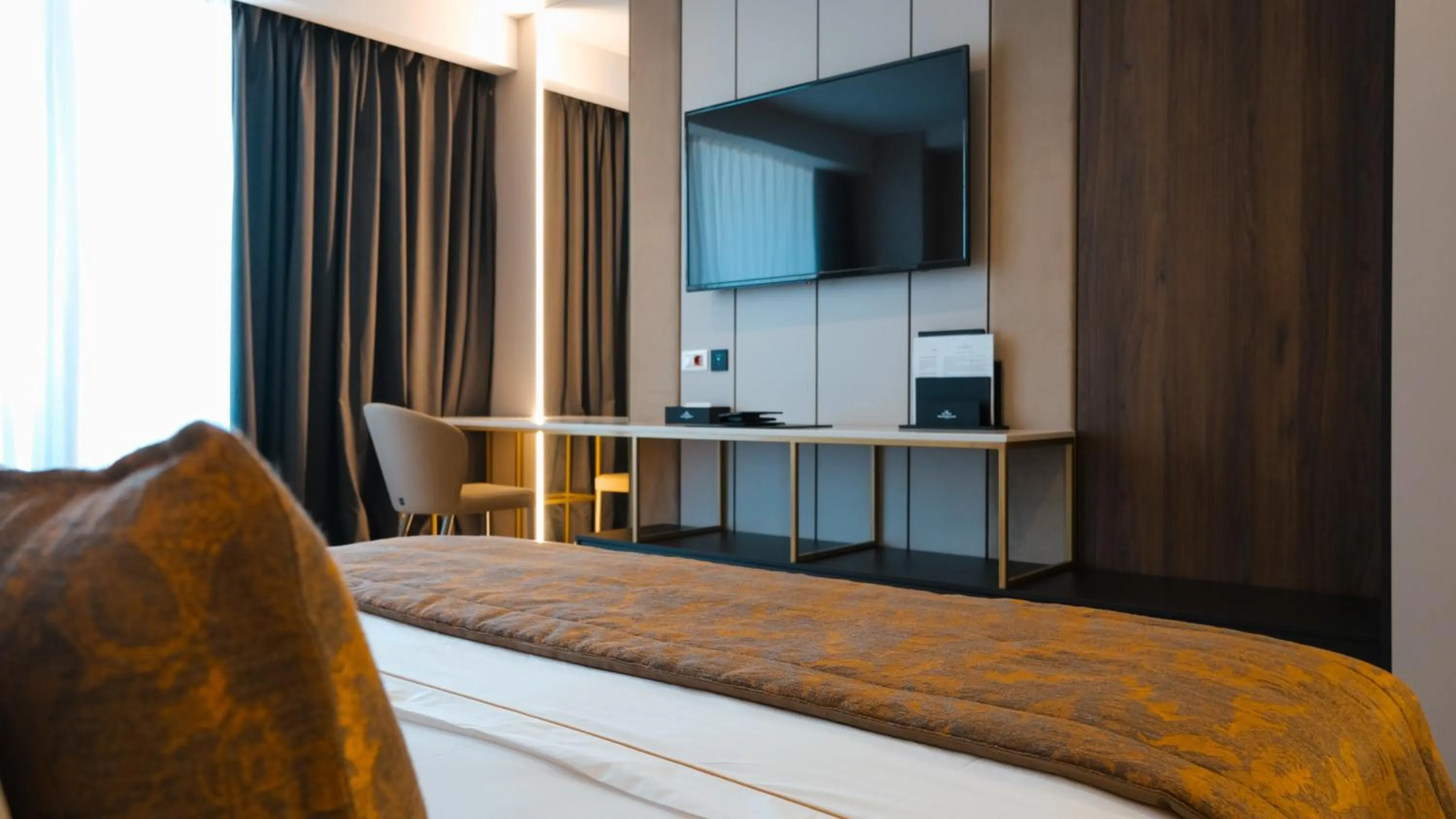 Bed in Grand VM Conference & SPA