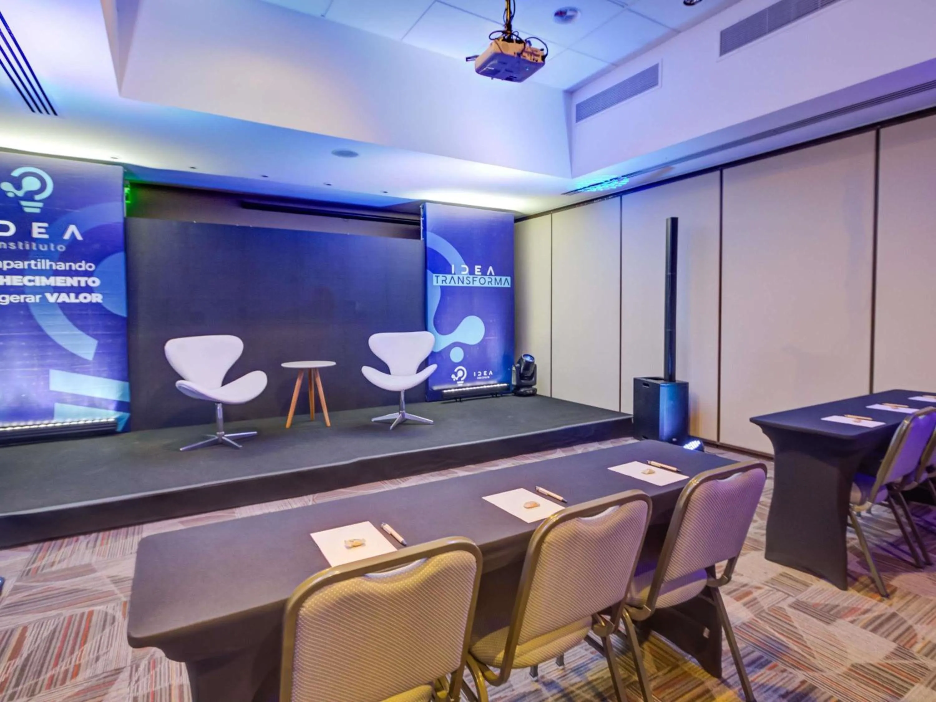 Meeting/conference room in ibis Rio de Janeiro Barra da Tijuca