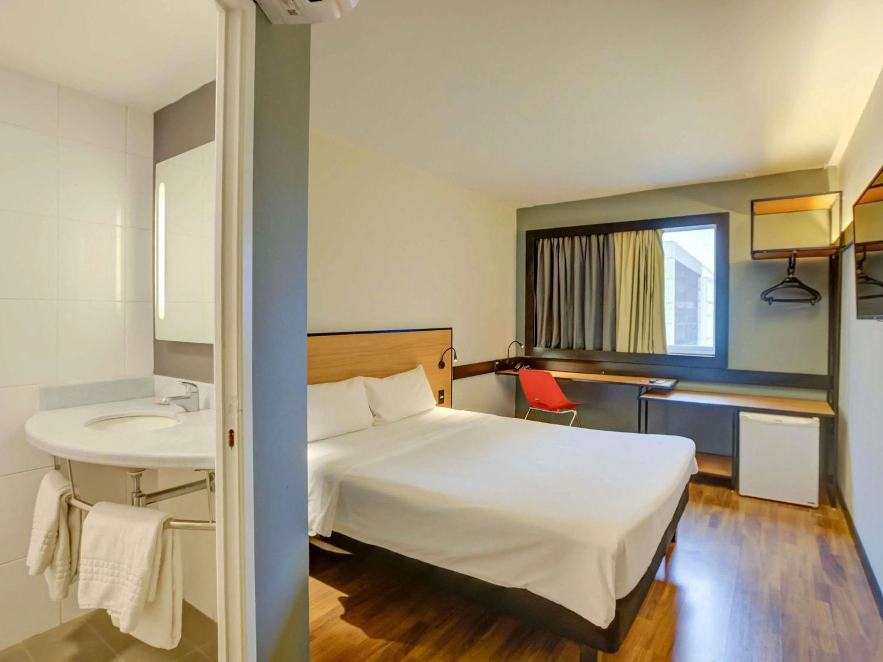 Bedroom, Bed in ibis Rio de Janeiro Barra da Tijuca