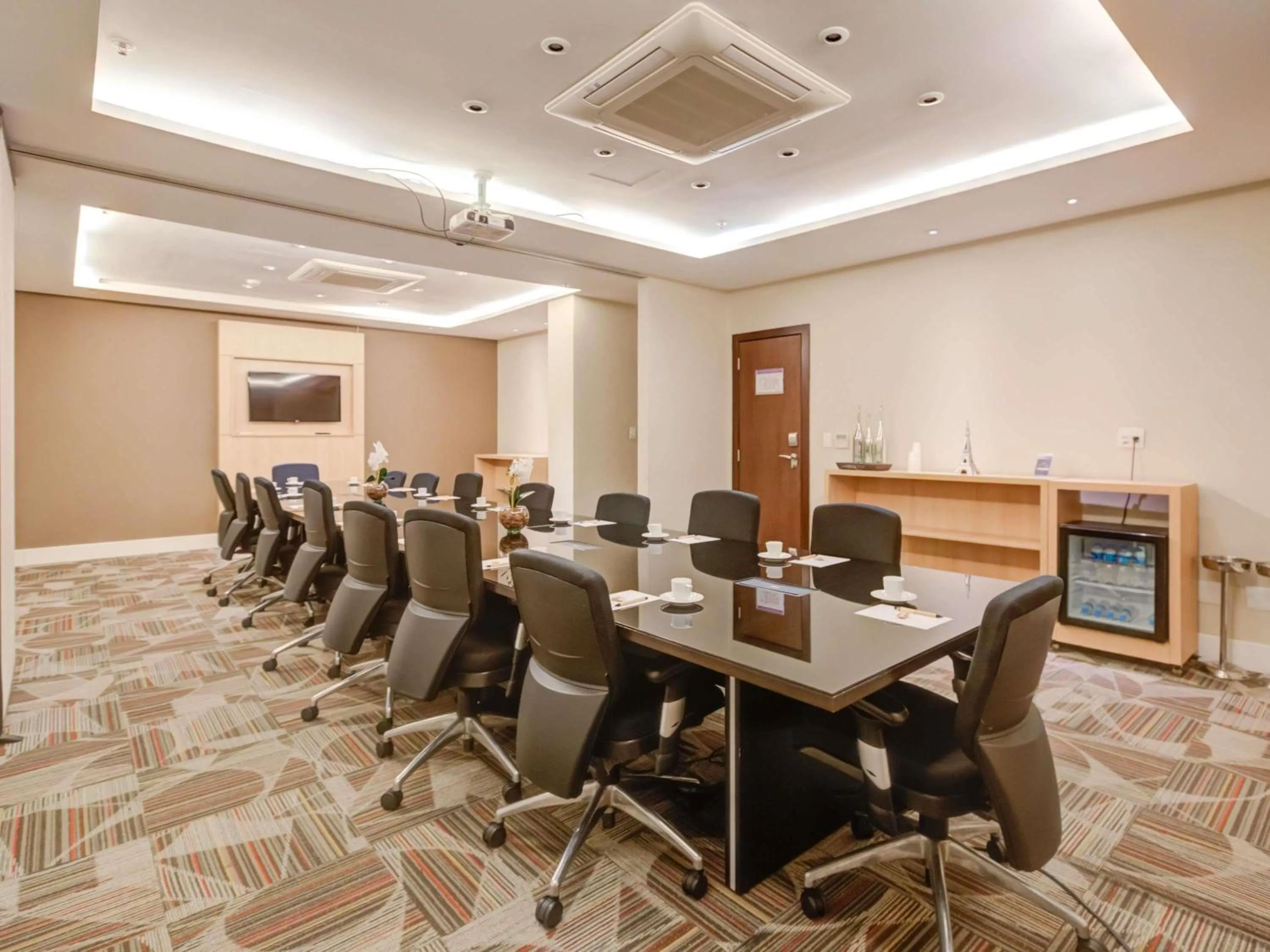Meeting/conference room in ibis Rio de Janeiro Barra da Tijuca