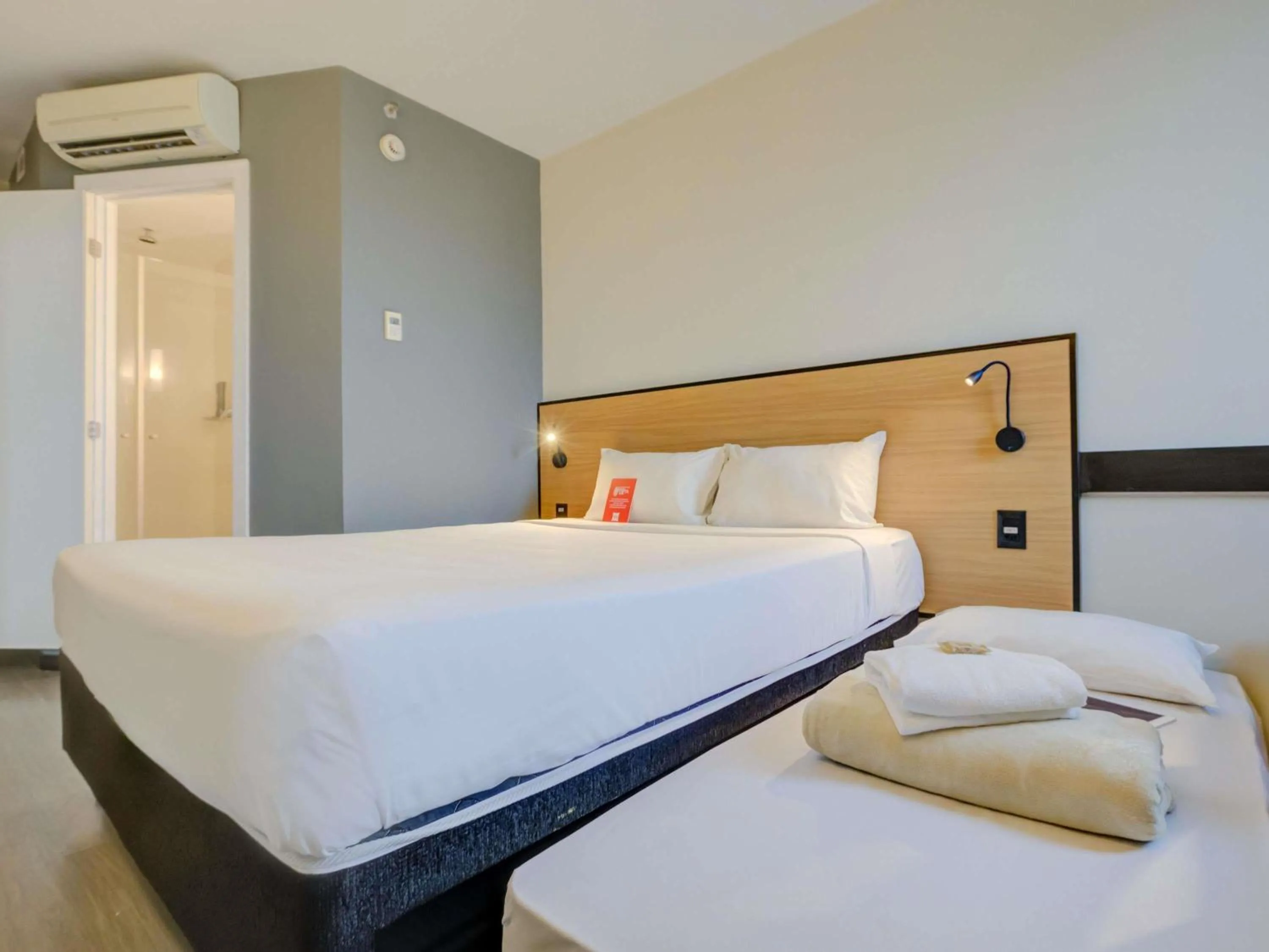 Bedroom, Bed in ibis Rio de Janeiro Barra da Tijuca