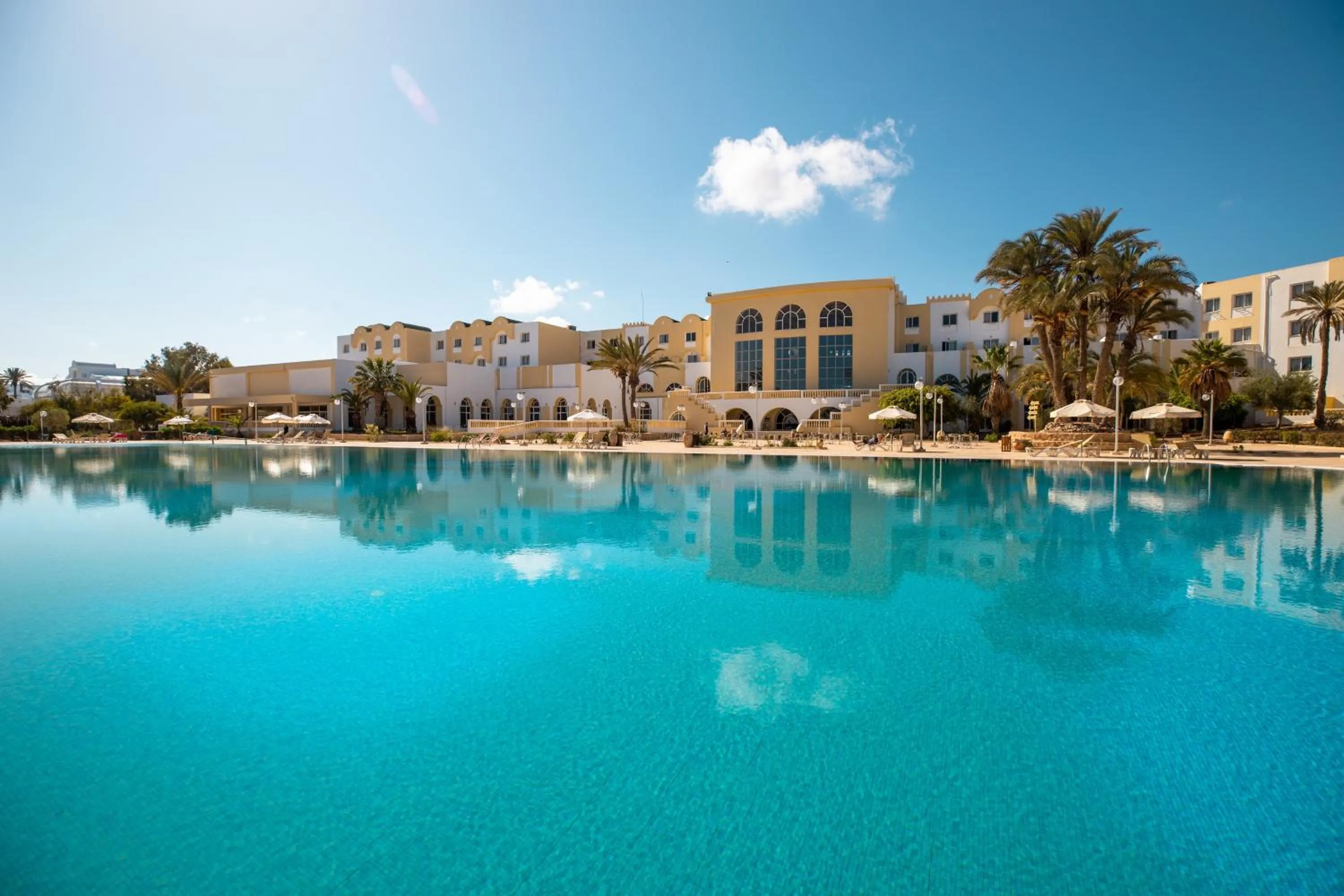 Swimming pool in Djerba Castille- Family Only