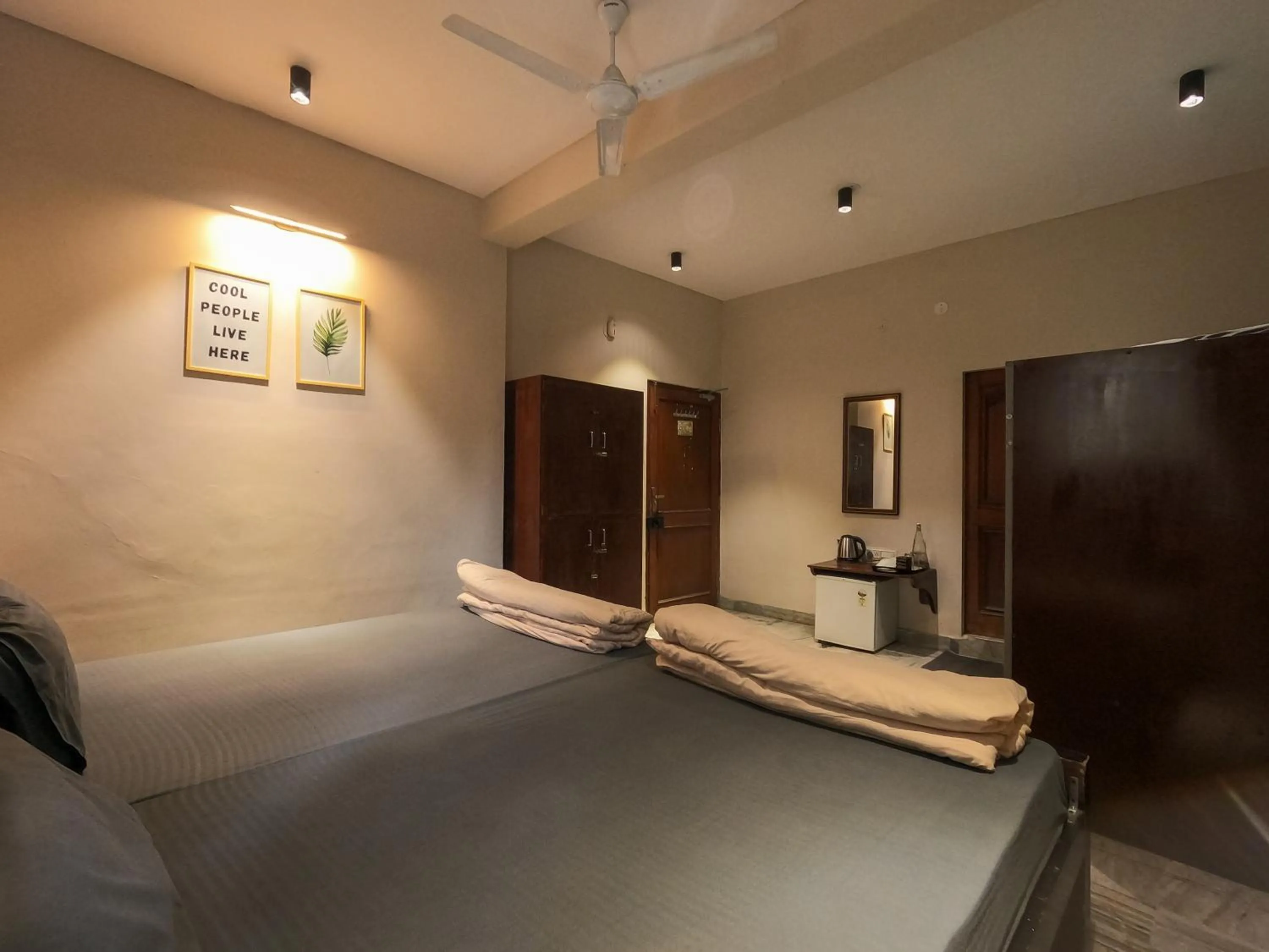 Photo of the whole room in J Startup House, Jaipur - C Scheme