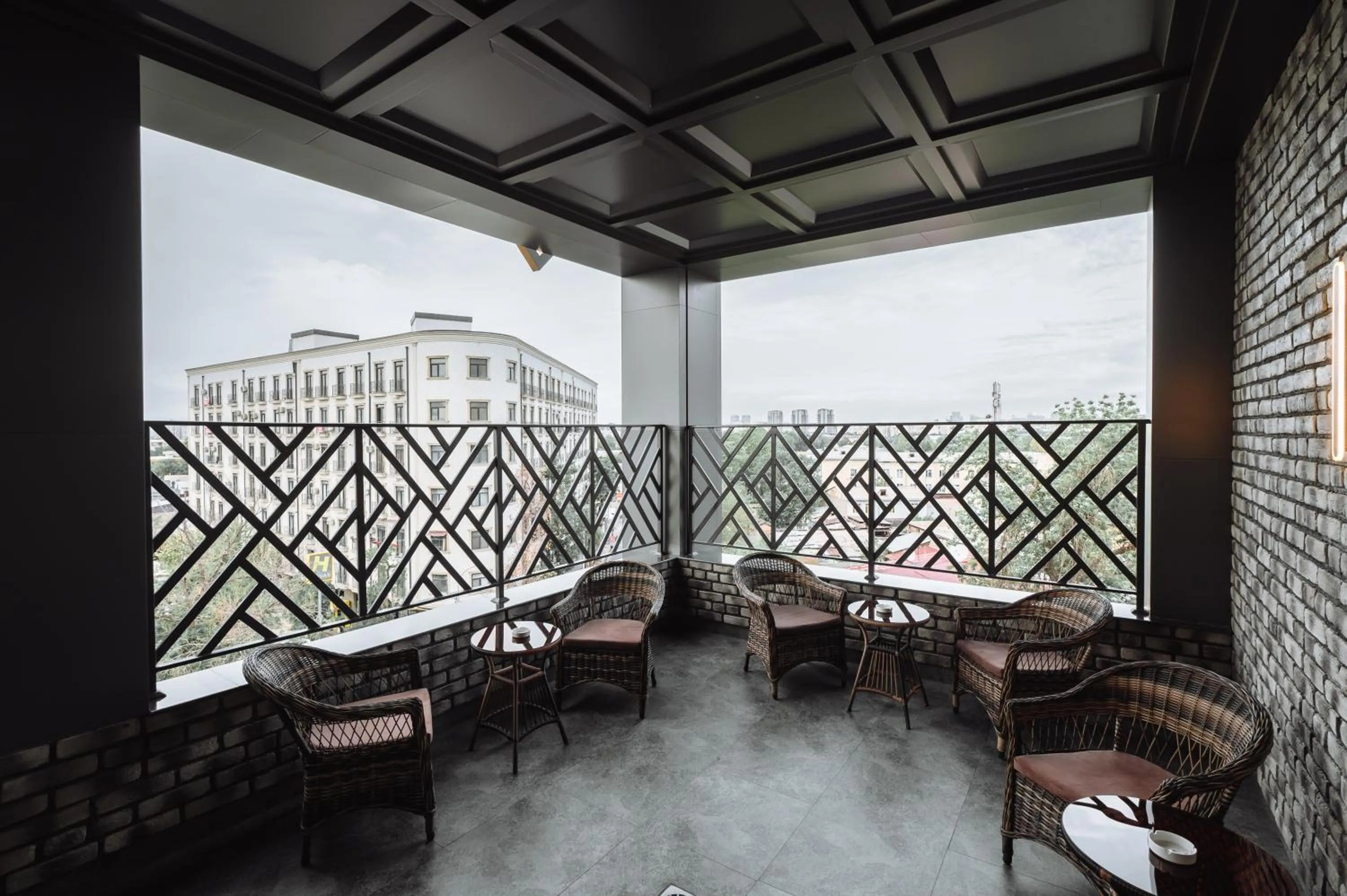 Balcony/Terrace in Clouds Hotel