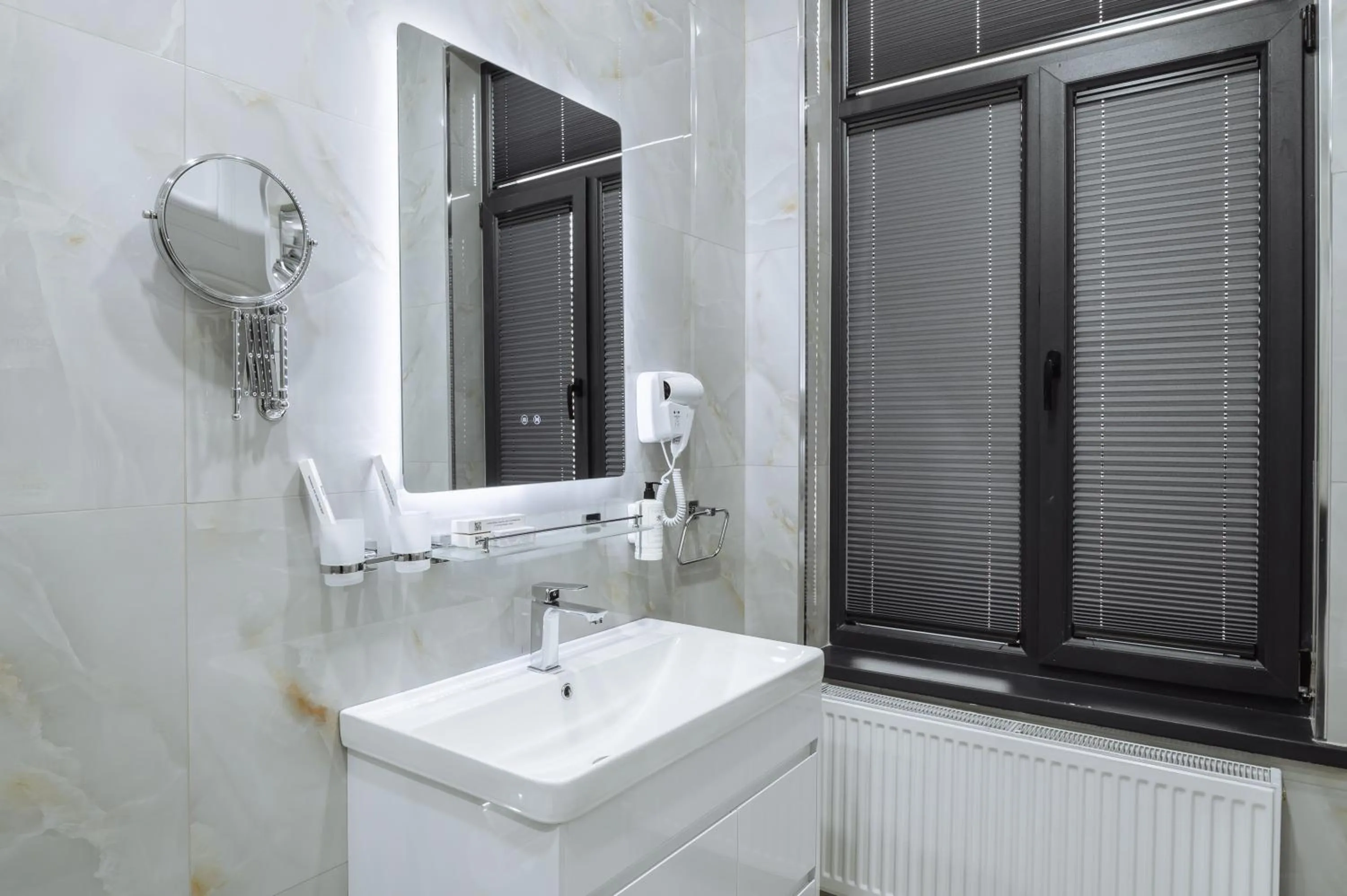 Bathroom in Clouds Hotel