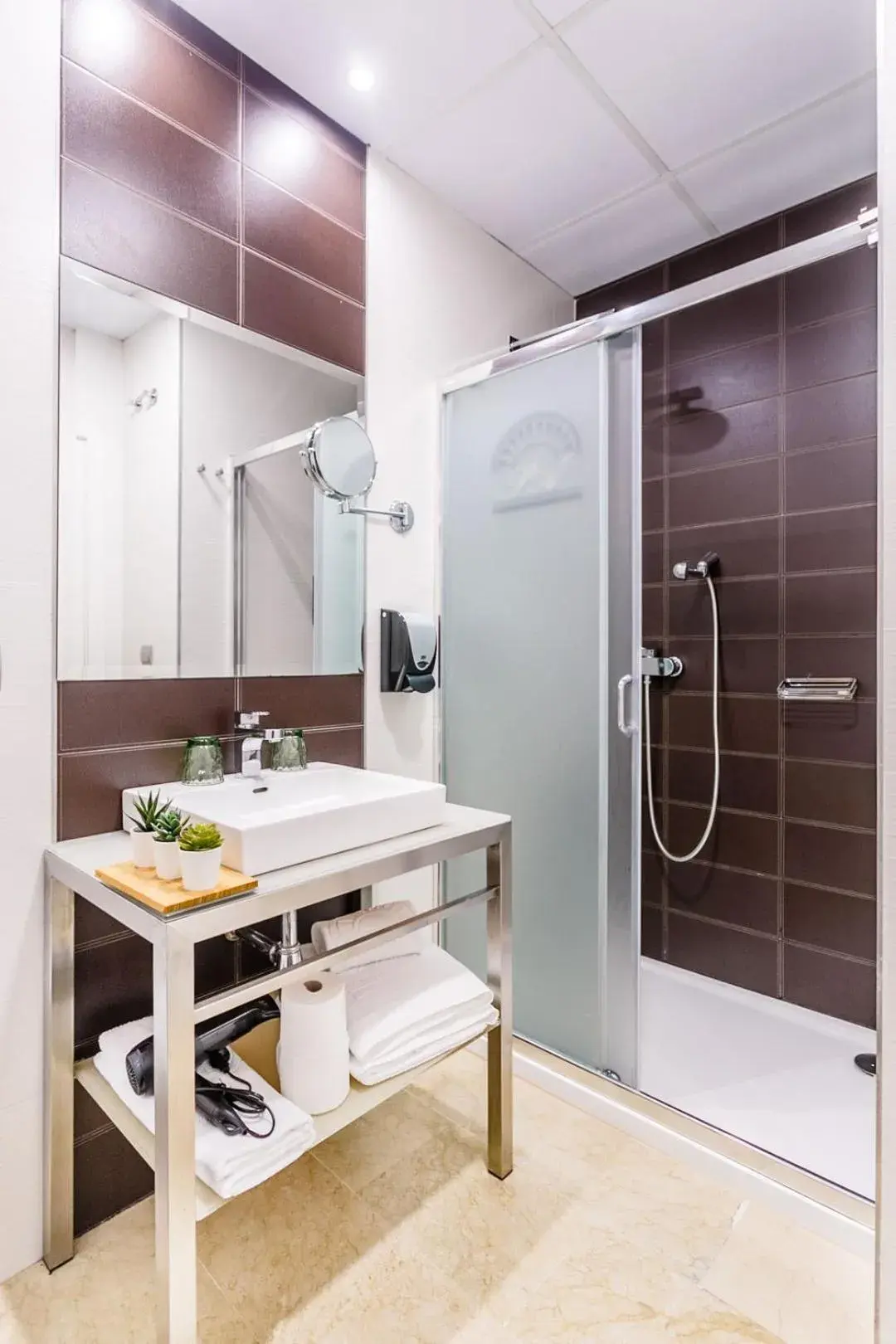 Double or Twin Room in Patio de La Alameda Double or Twin Room in Patio de La Alameda