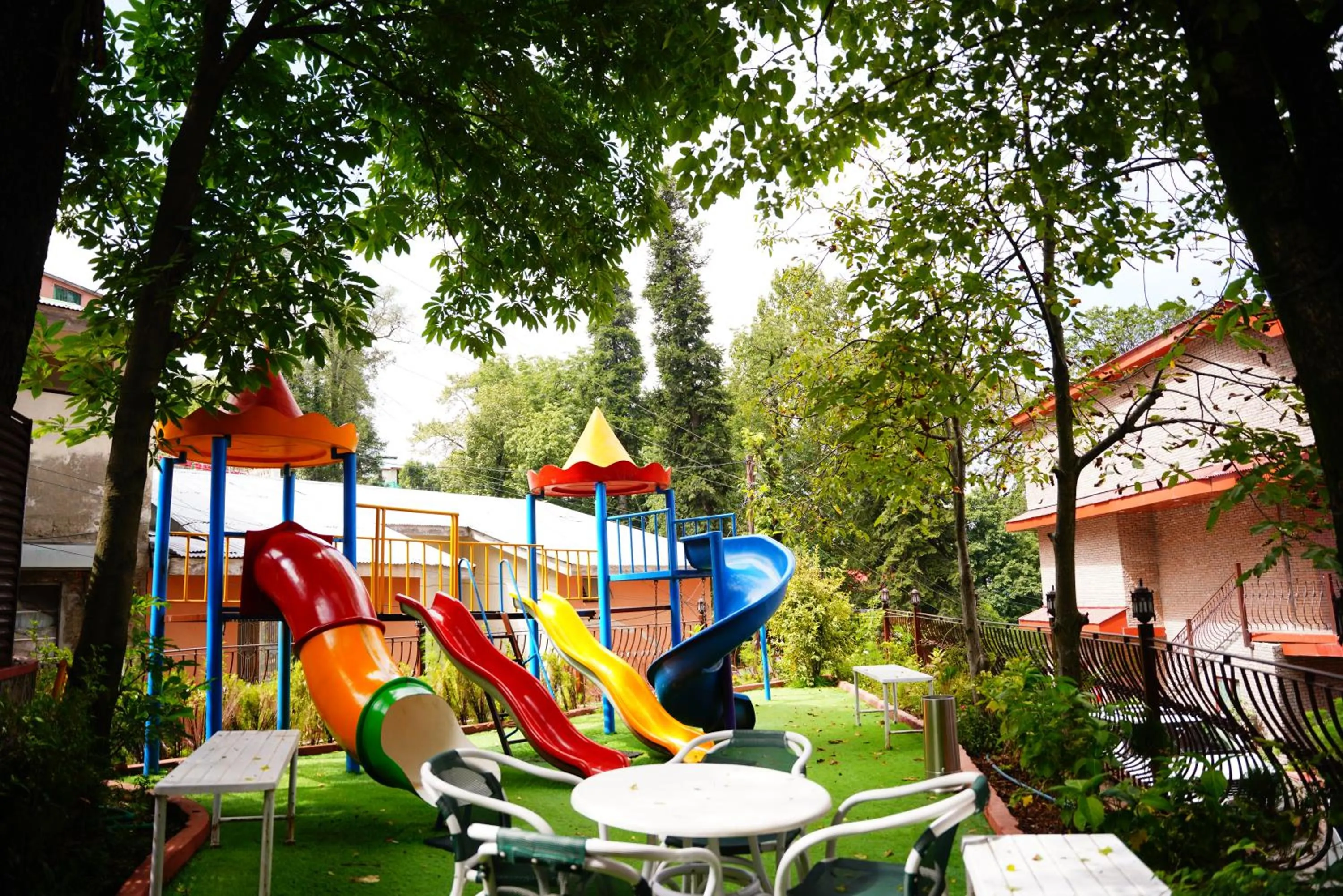 Khattak Lodges Murree