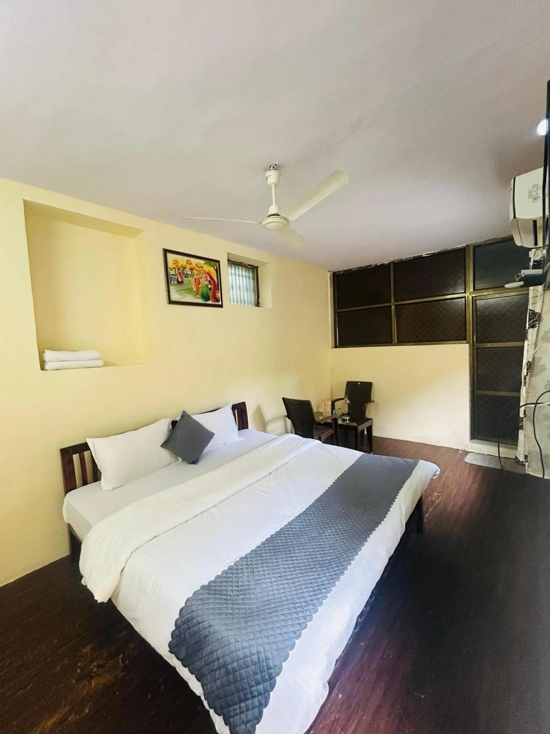 Bed in Hotel Data Inn