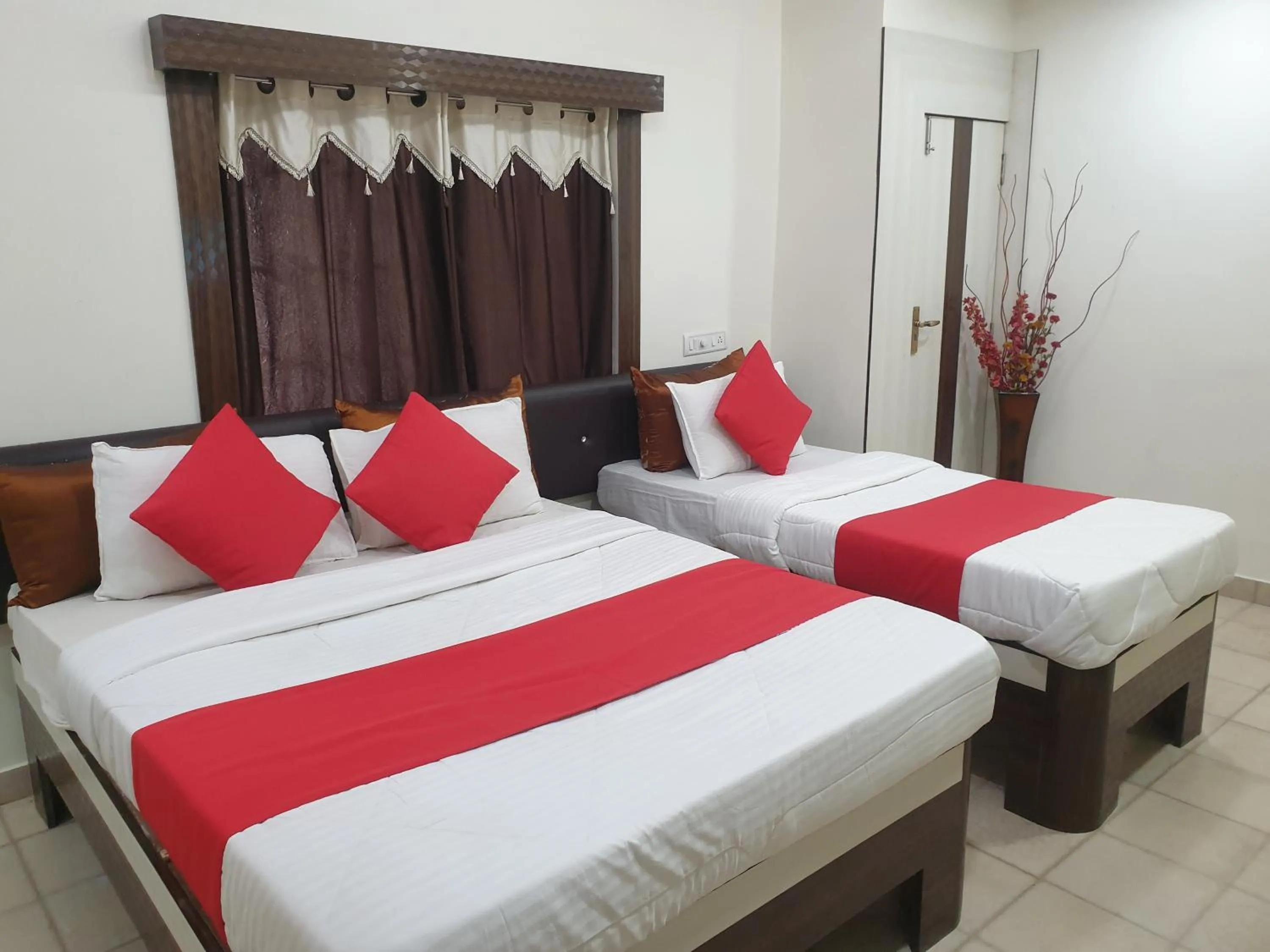 Bed in Hotel City Comfort