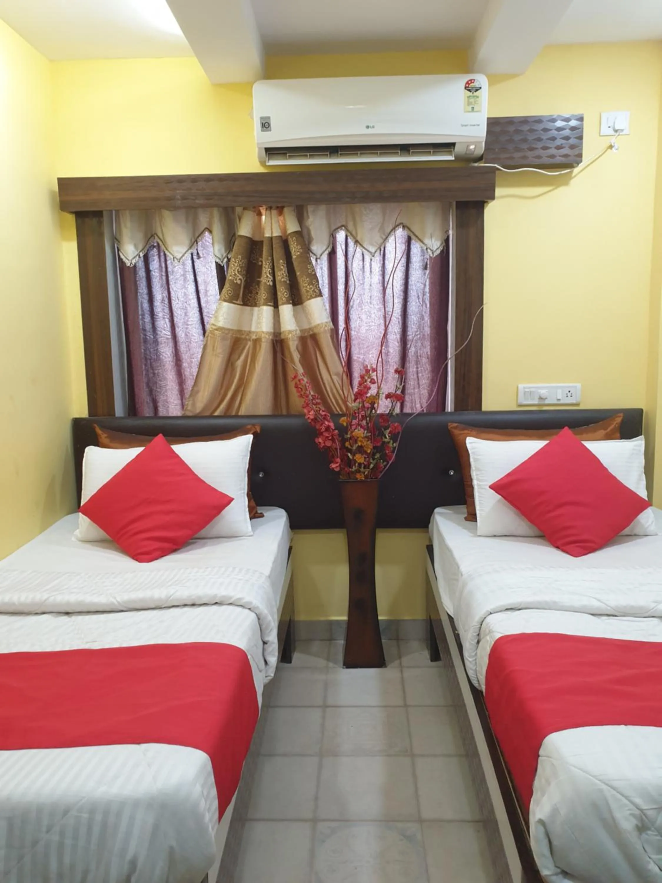 Bed in Hotel City Comfort