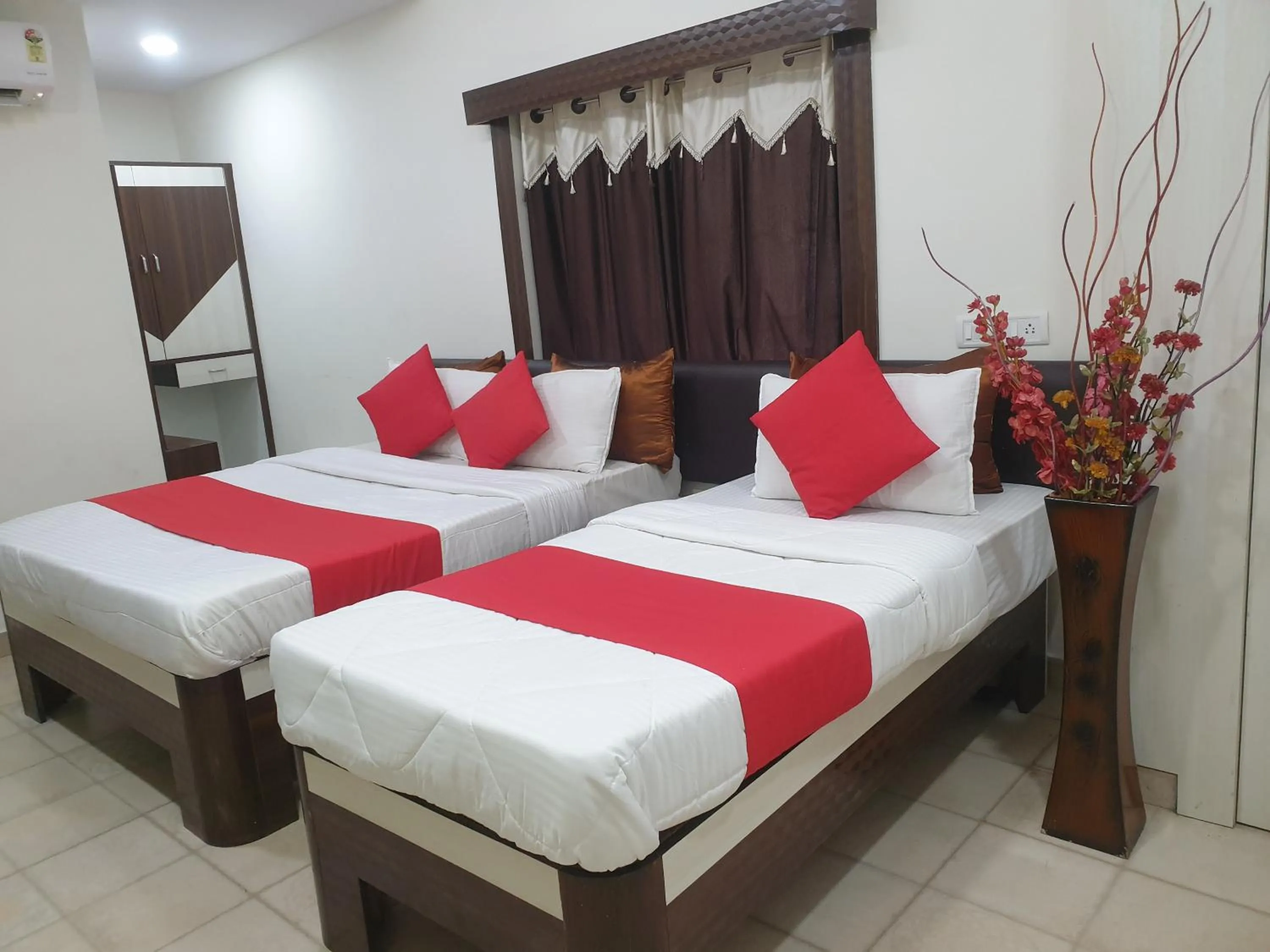 Bed in Hotel City Comfort