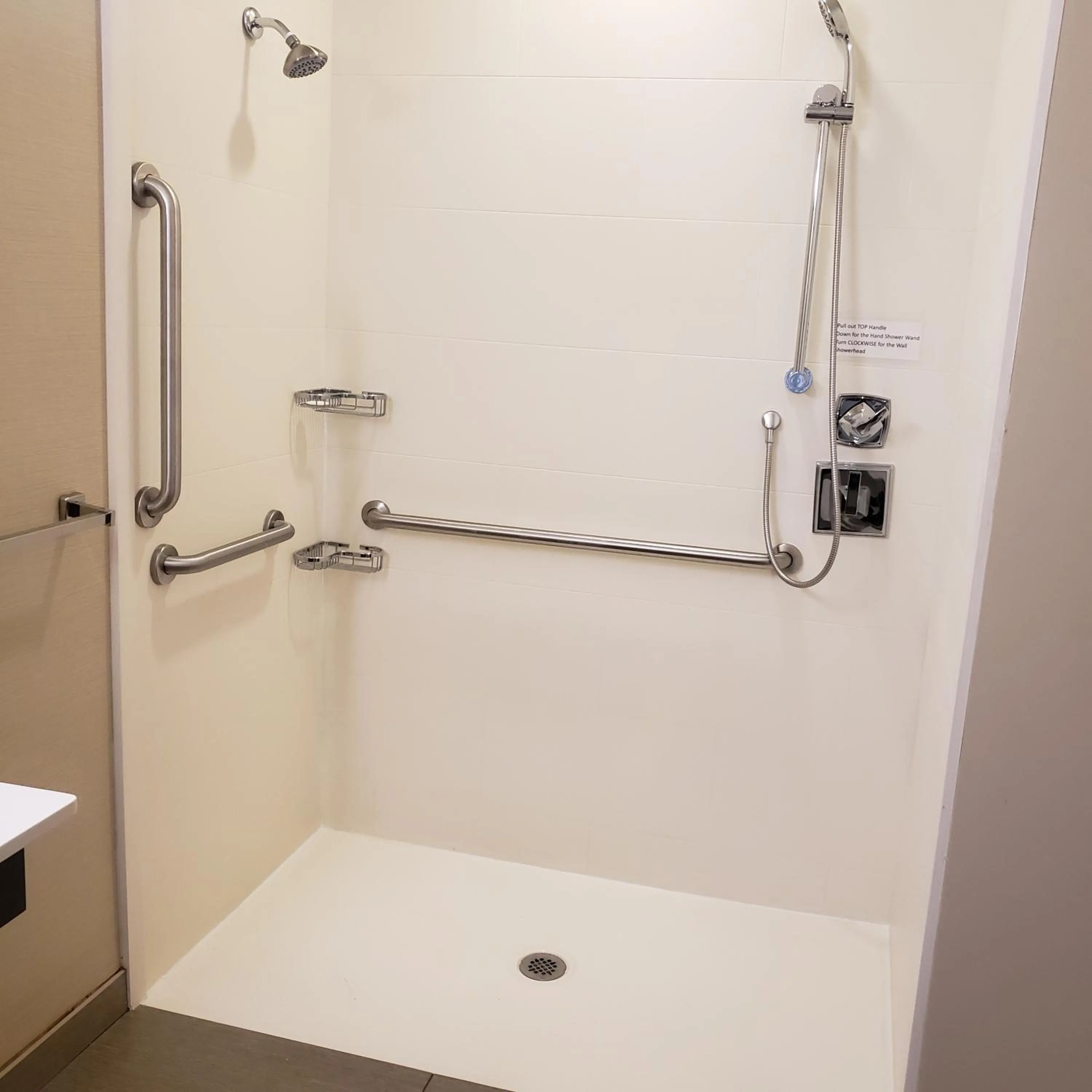 Shower in Comfort Suites-Youngstown North