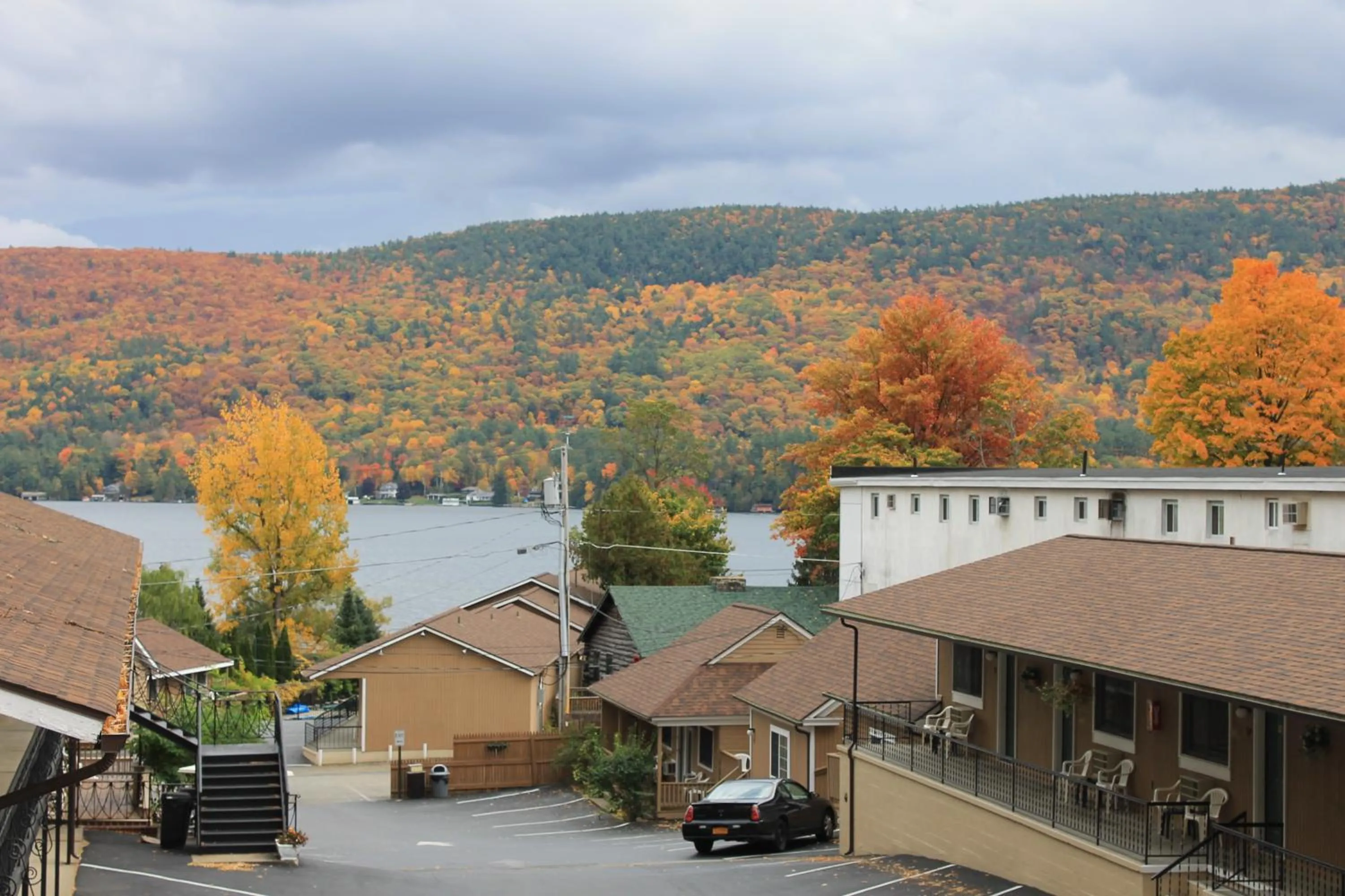 Lake view in The Sundowner on Lake George