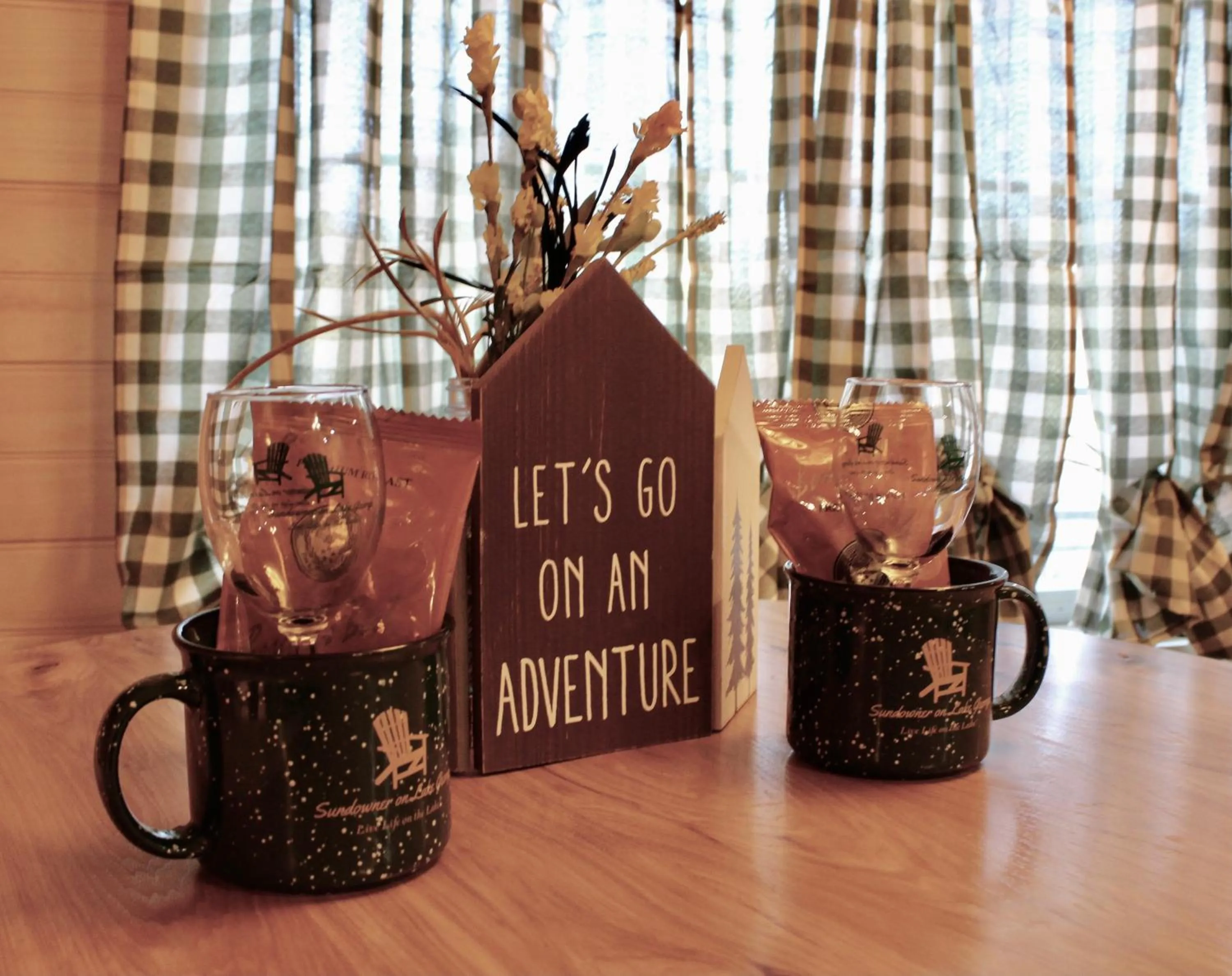 The Sundowner on Lake George