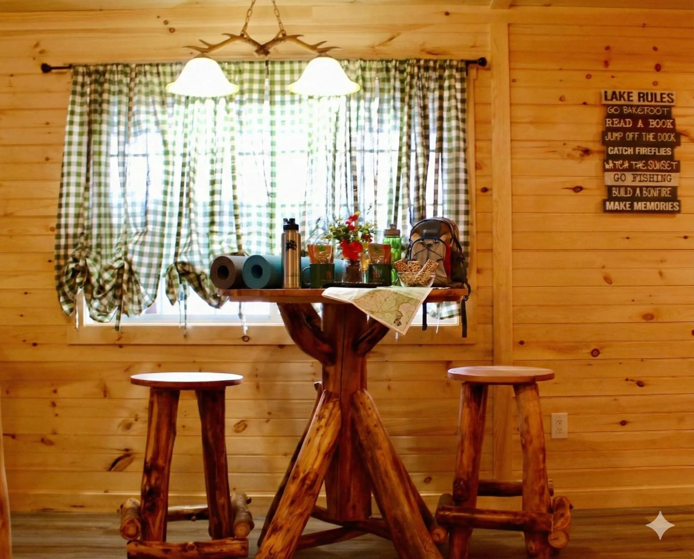 The Sundowner on Lake George