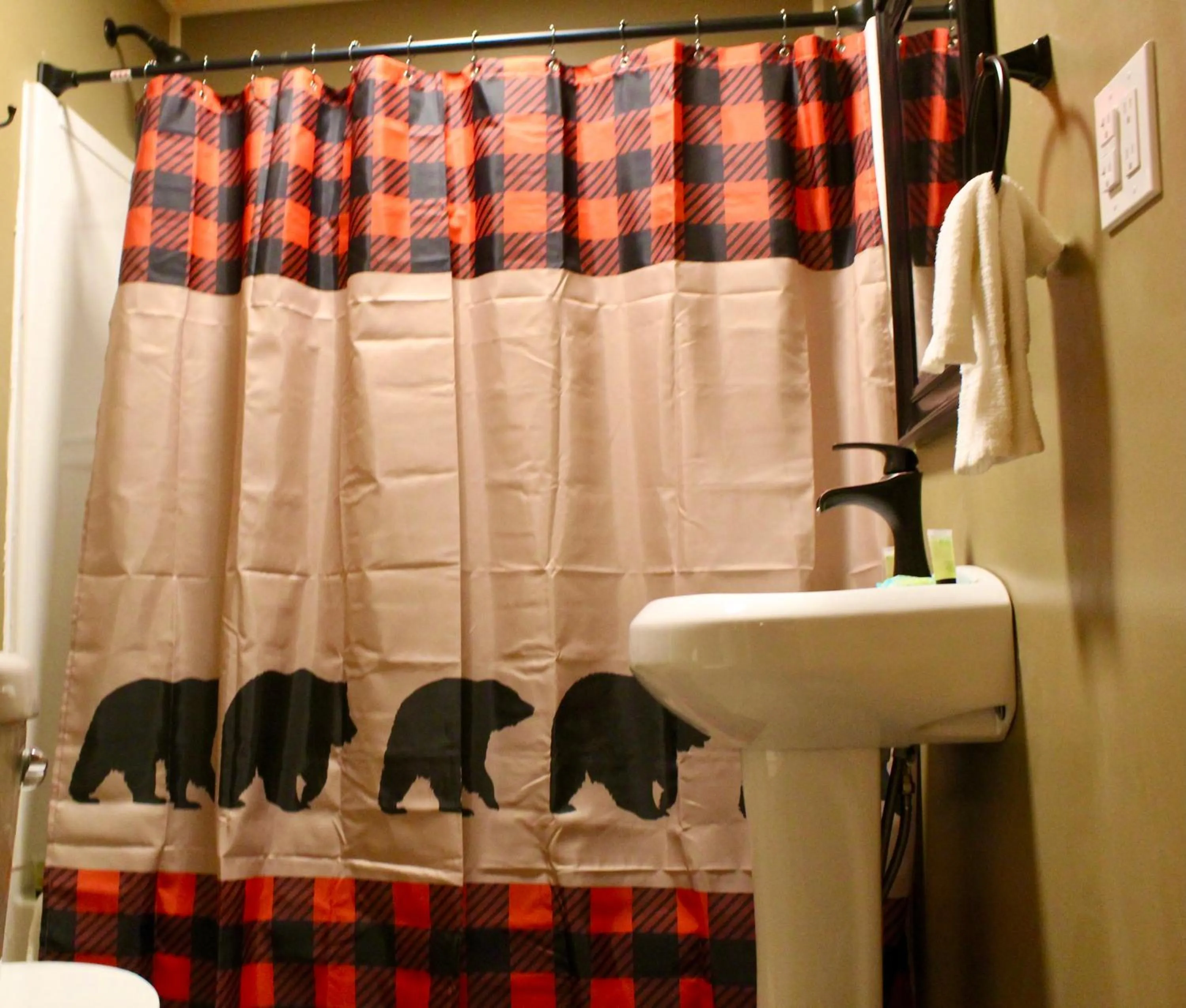 The Sundowner on Lake George