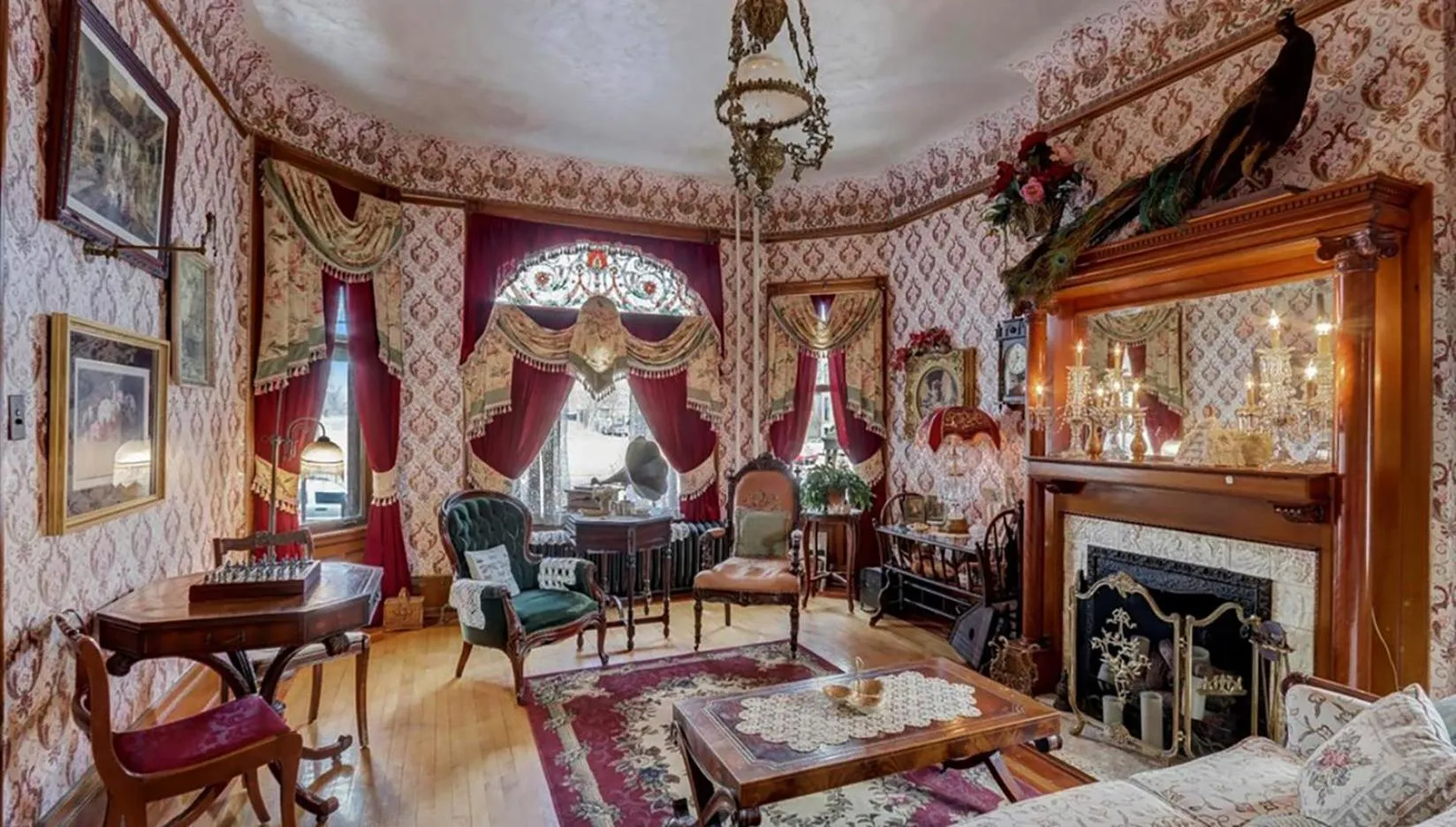 Schuster Mansion Bed & Breakfast