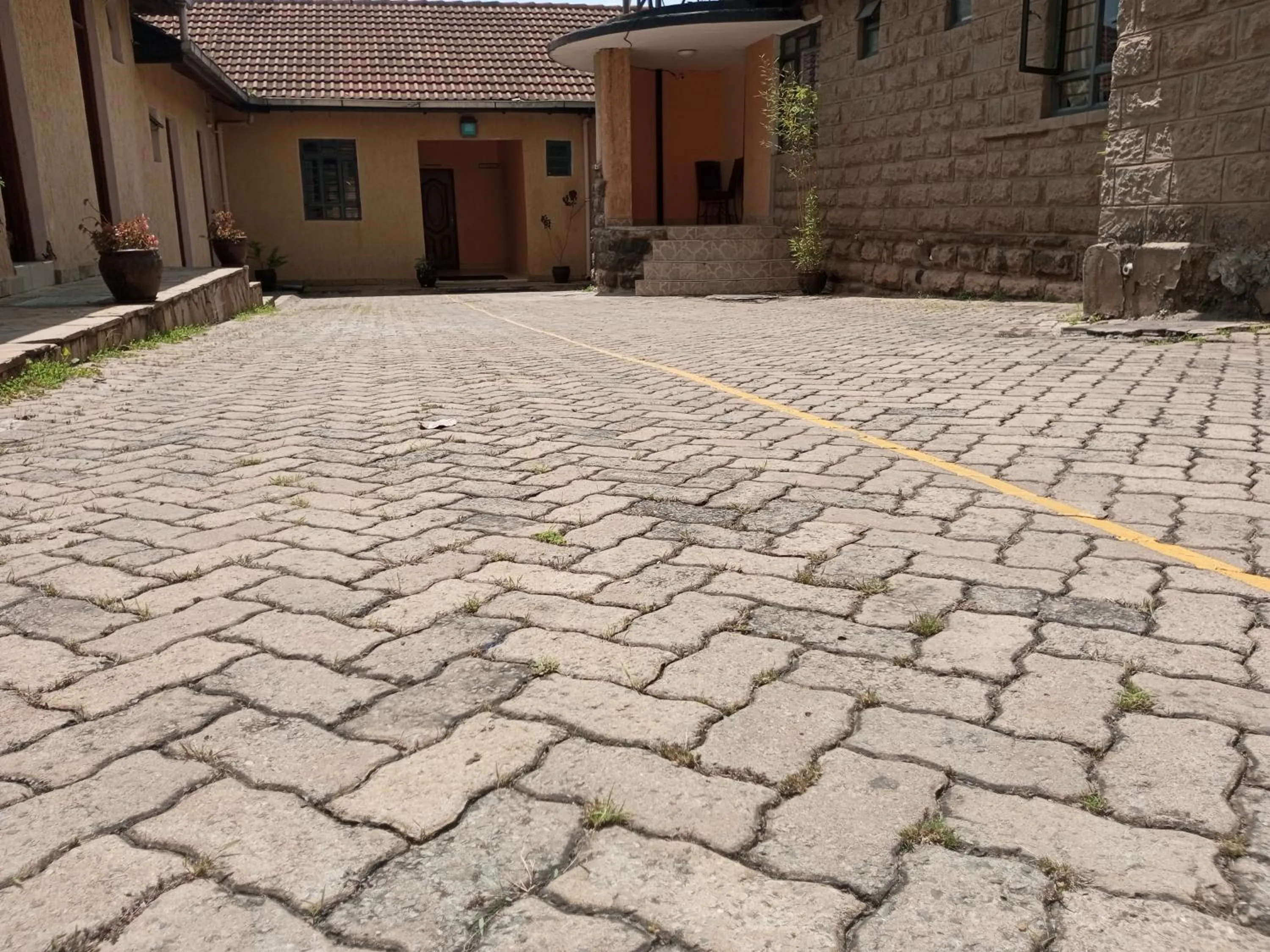 Street view in Fourth Parklands Hotel