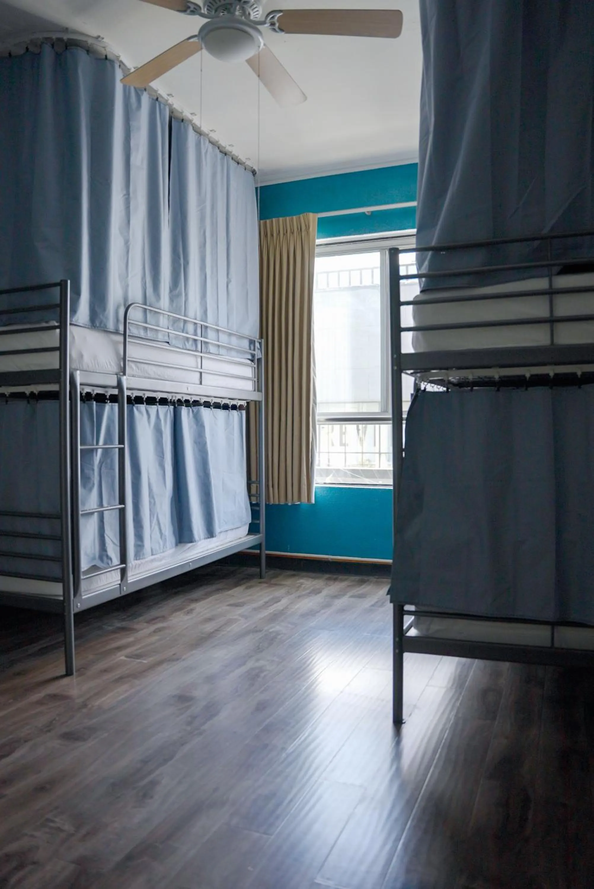 Bed in Samesun Hollywood Hotel & Hostel