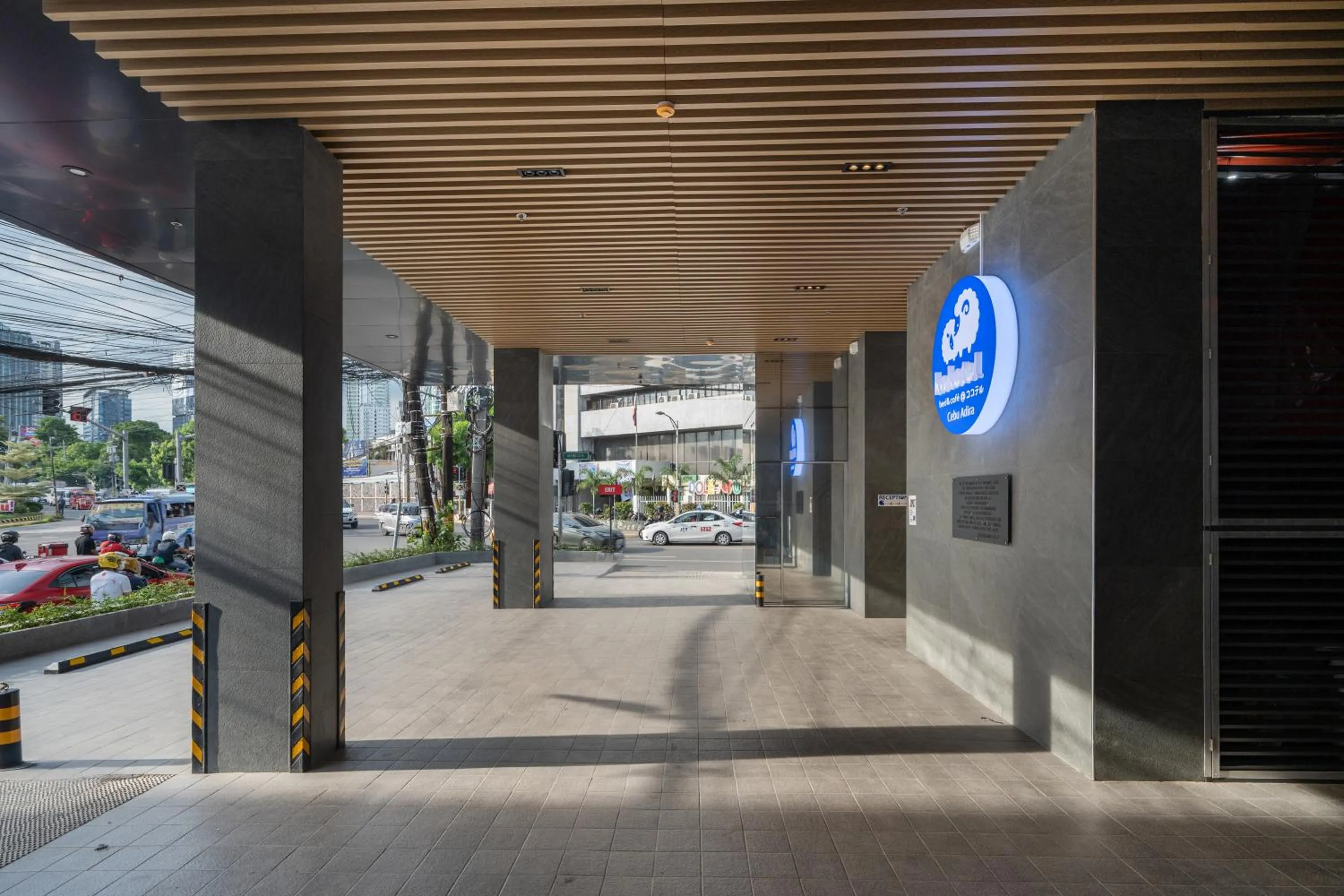 Property building in Kokotel Cebu Adira