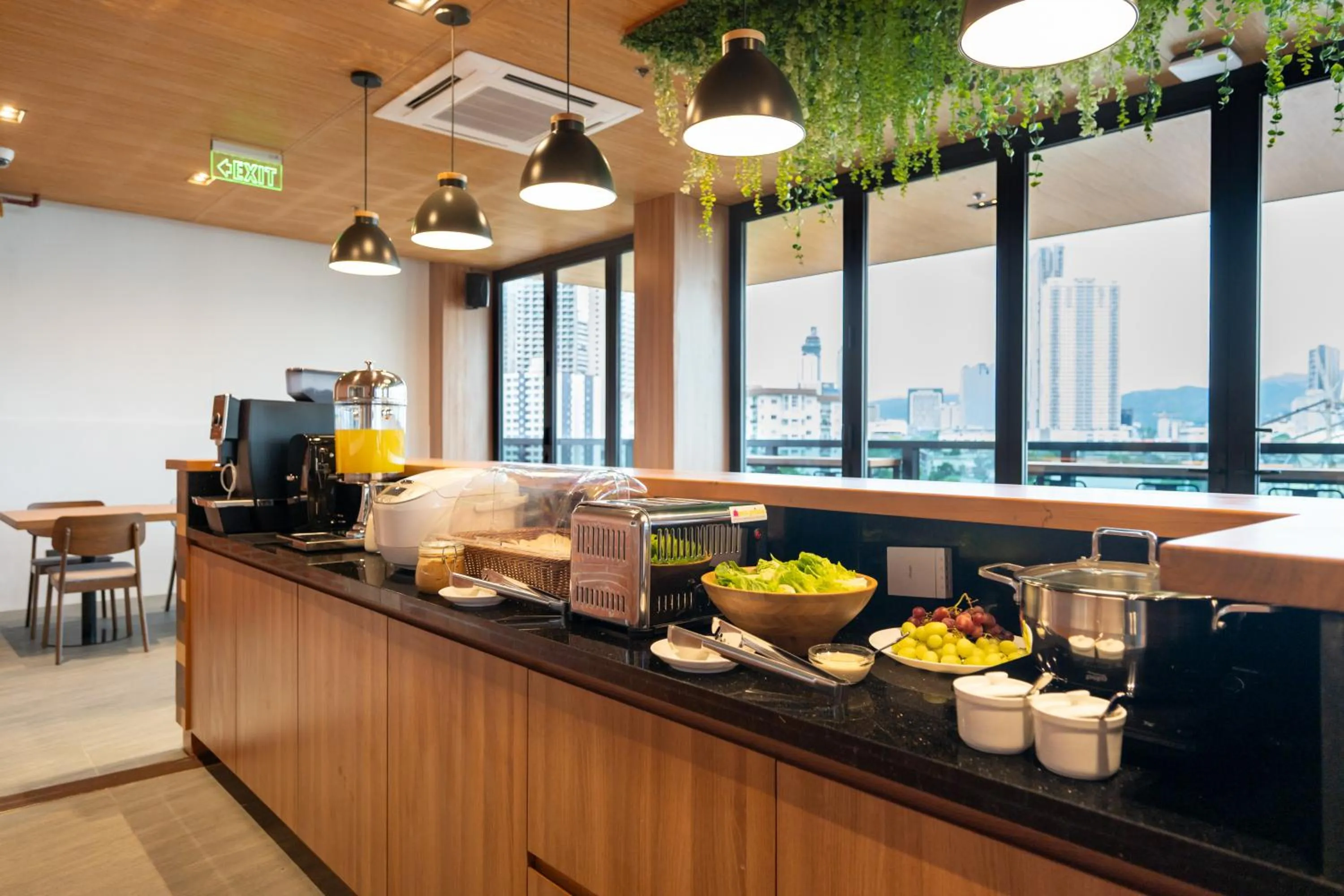 Buffet breakfast in Kokotel Cebu Adira