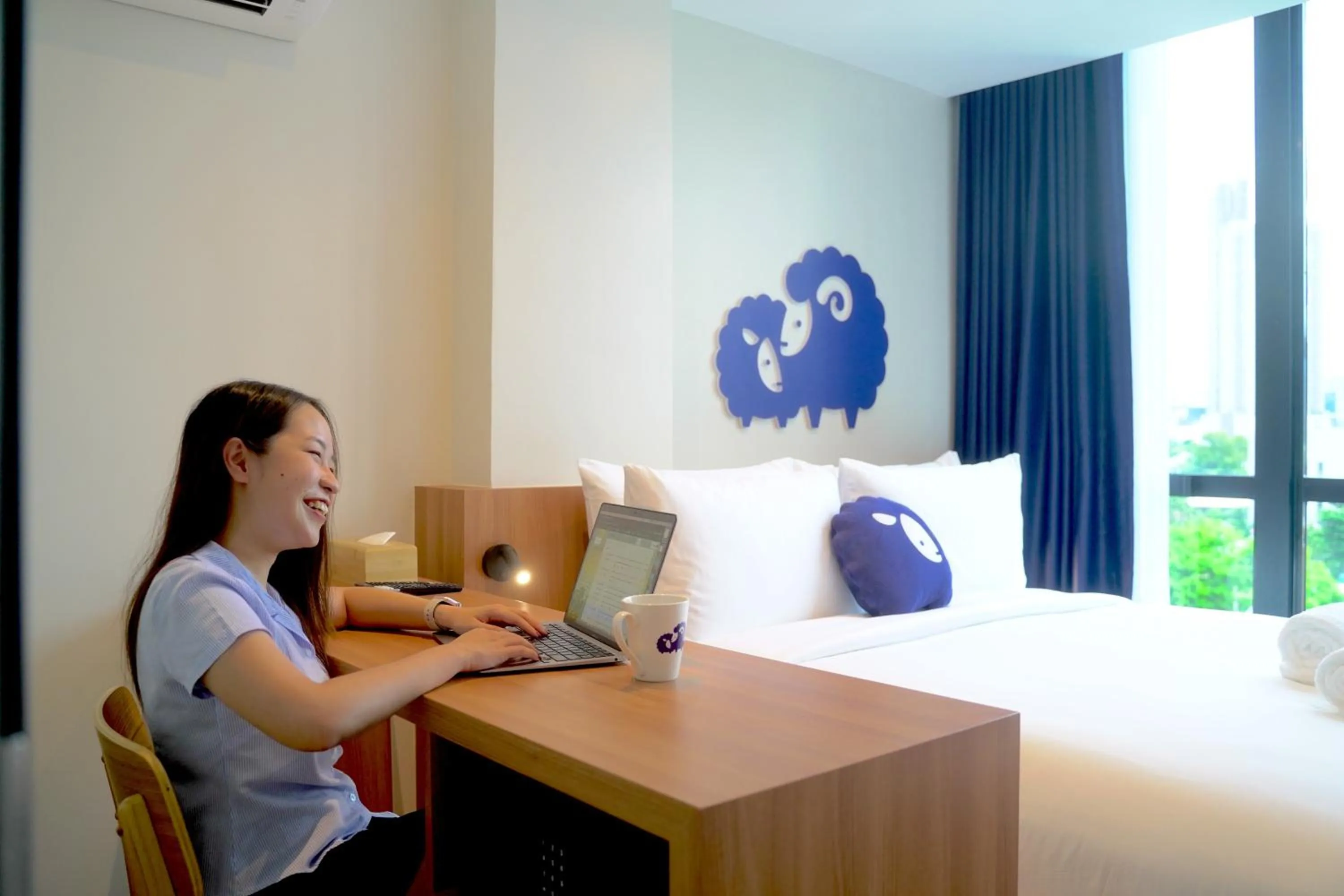 Bedroom, Bed in Kokotel Cebu Adira