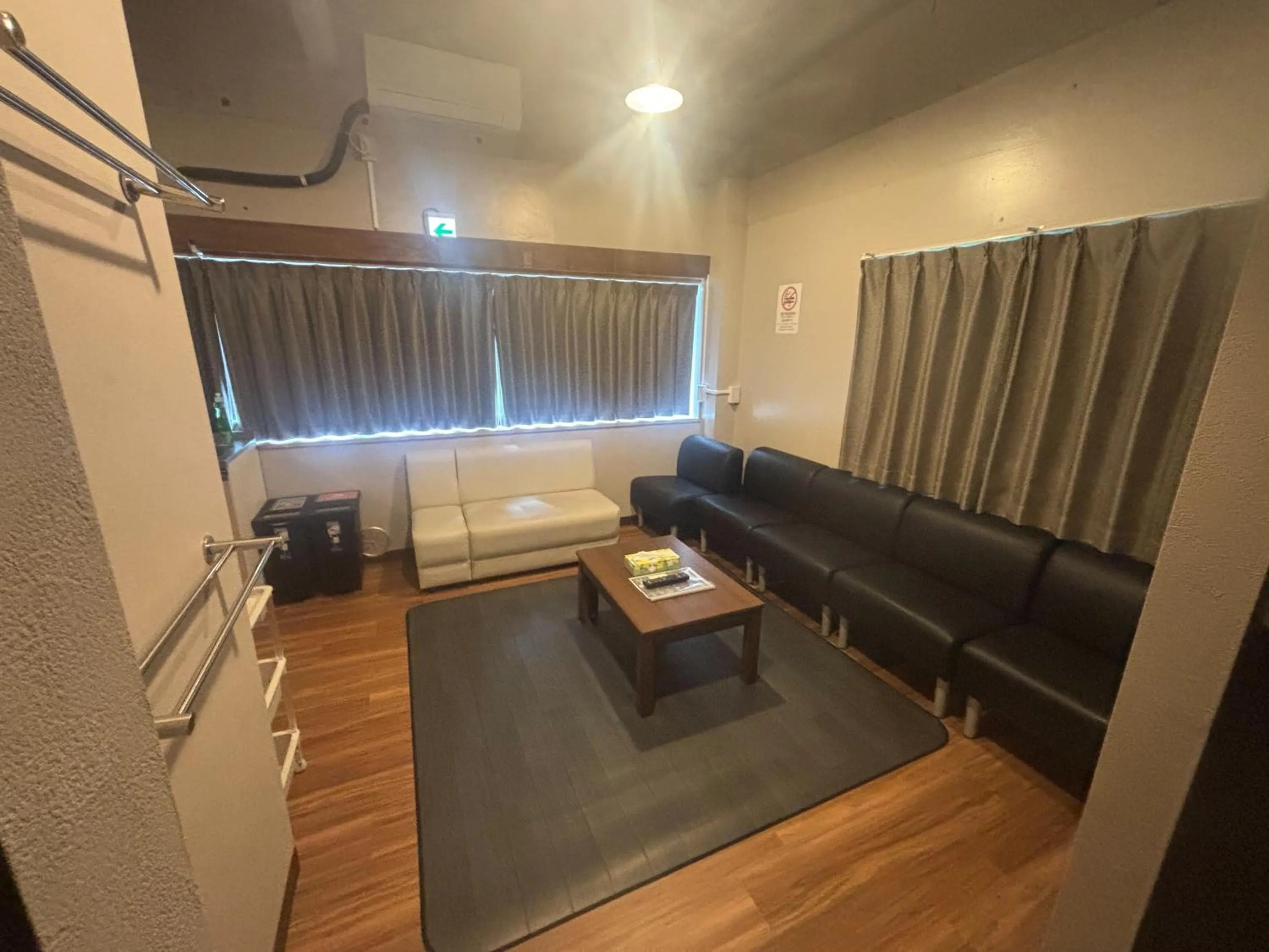 Hinode Kagurazakaekimae Hotel