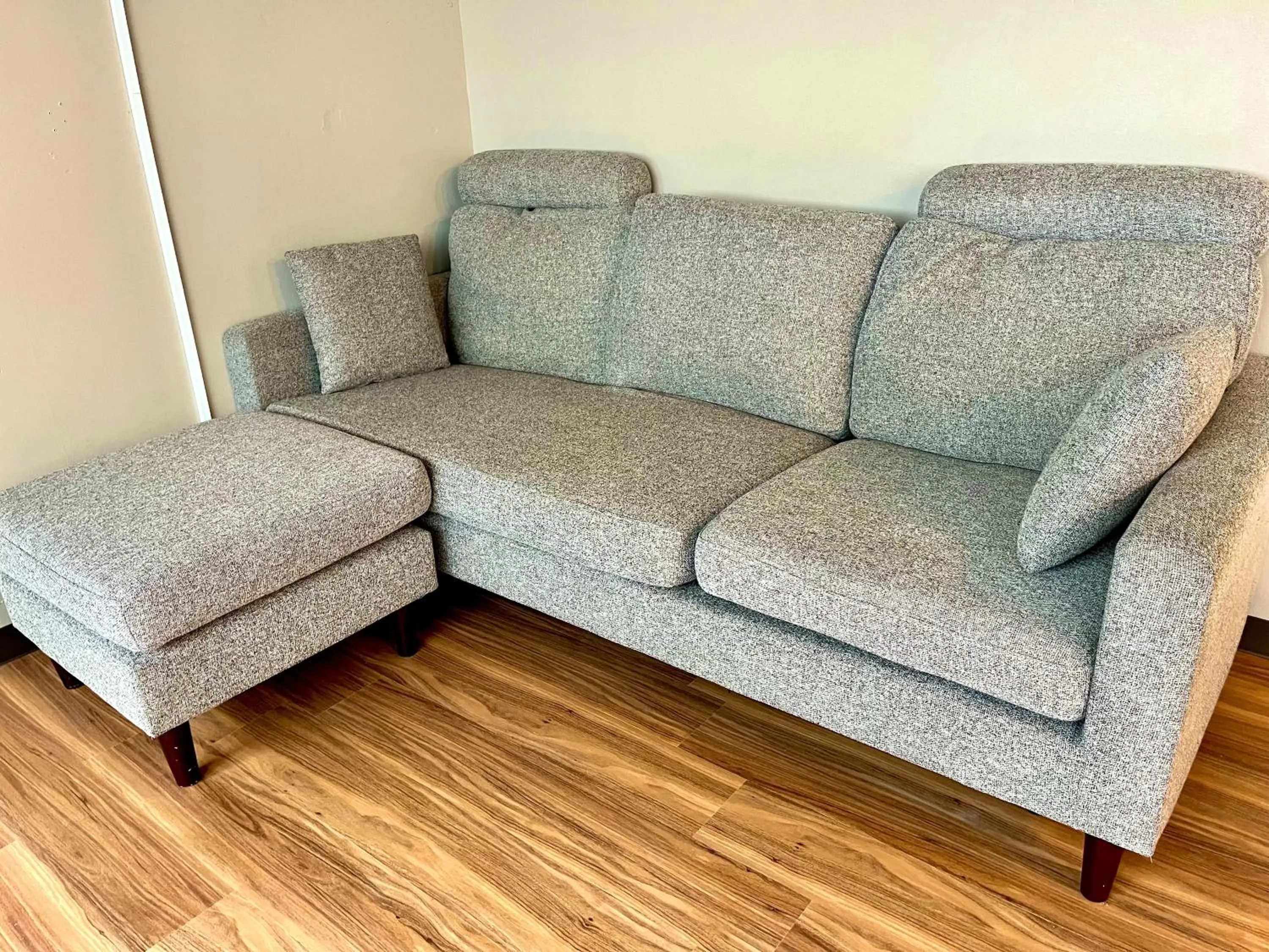 Decorative detail in Hinode Kagurazakaekimae Hotel