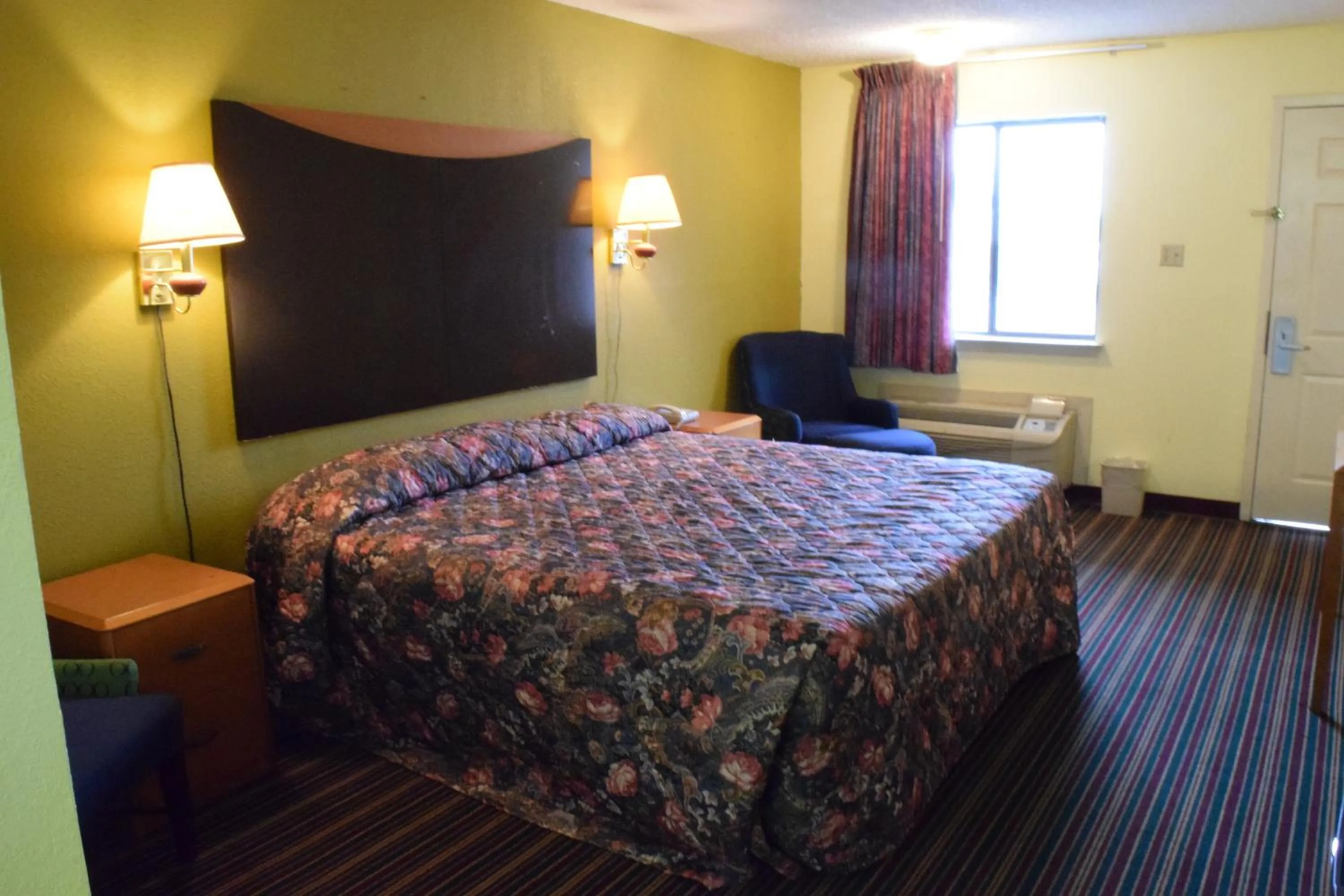 Bed in Executive Inn Odessa