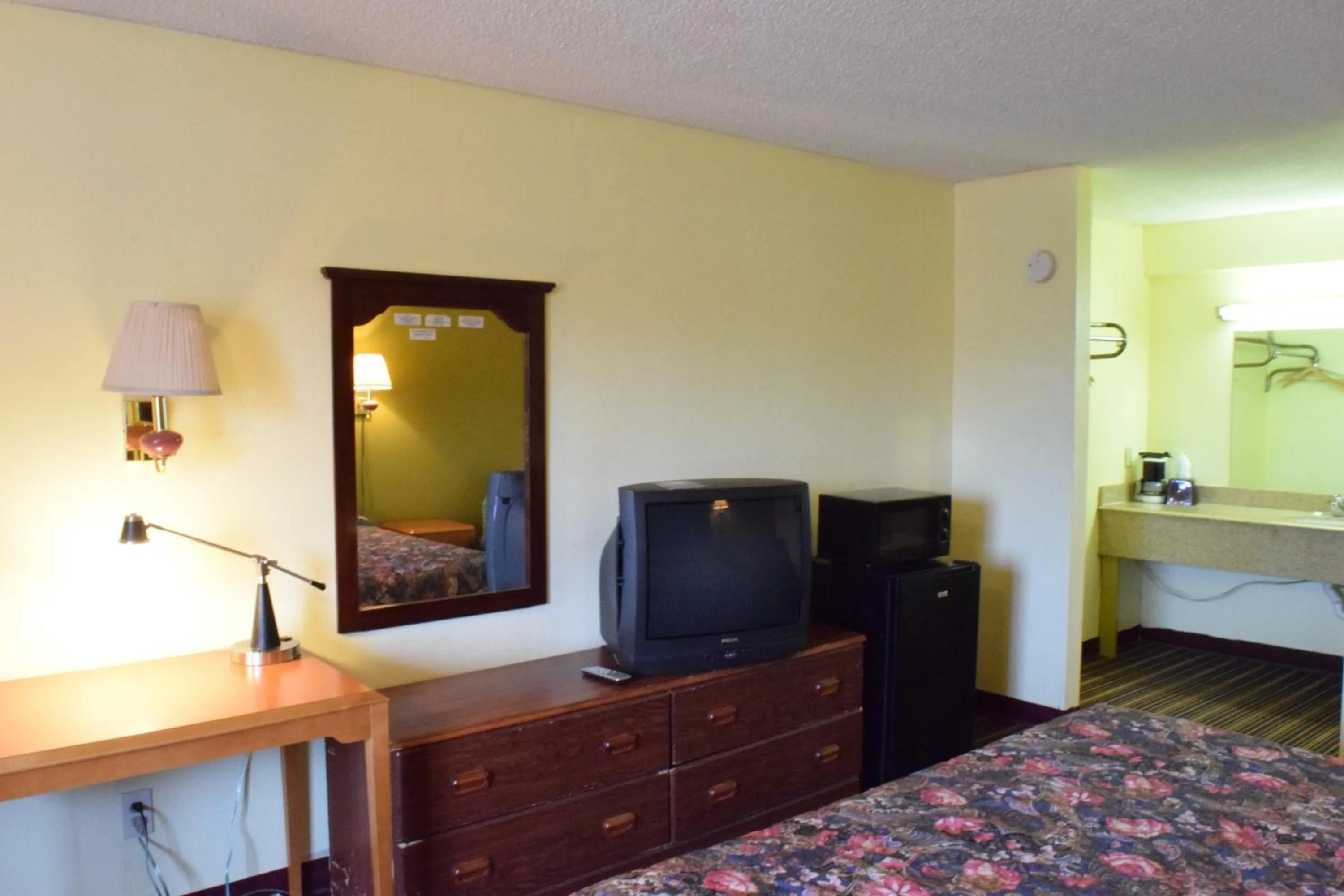 Bed in Executive Inn Odessa