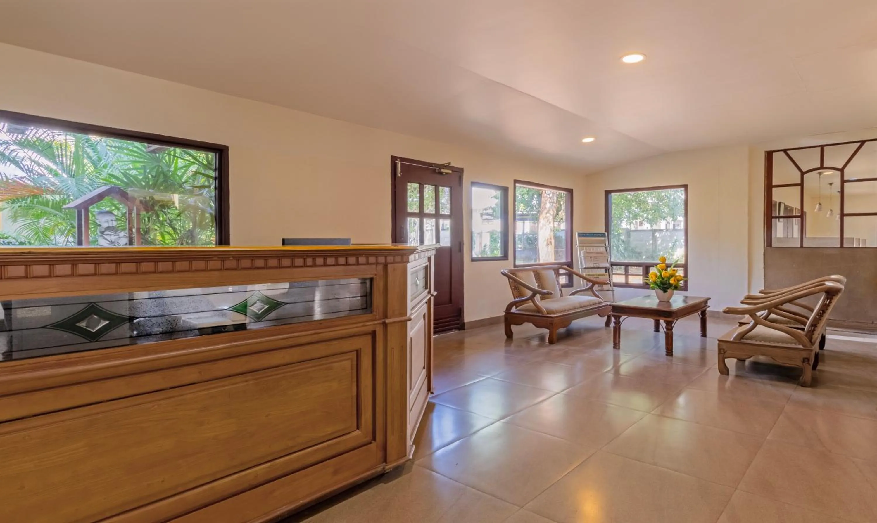 Lobby or reception in Treebo Sadhoo Heritage